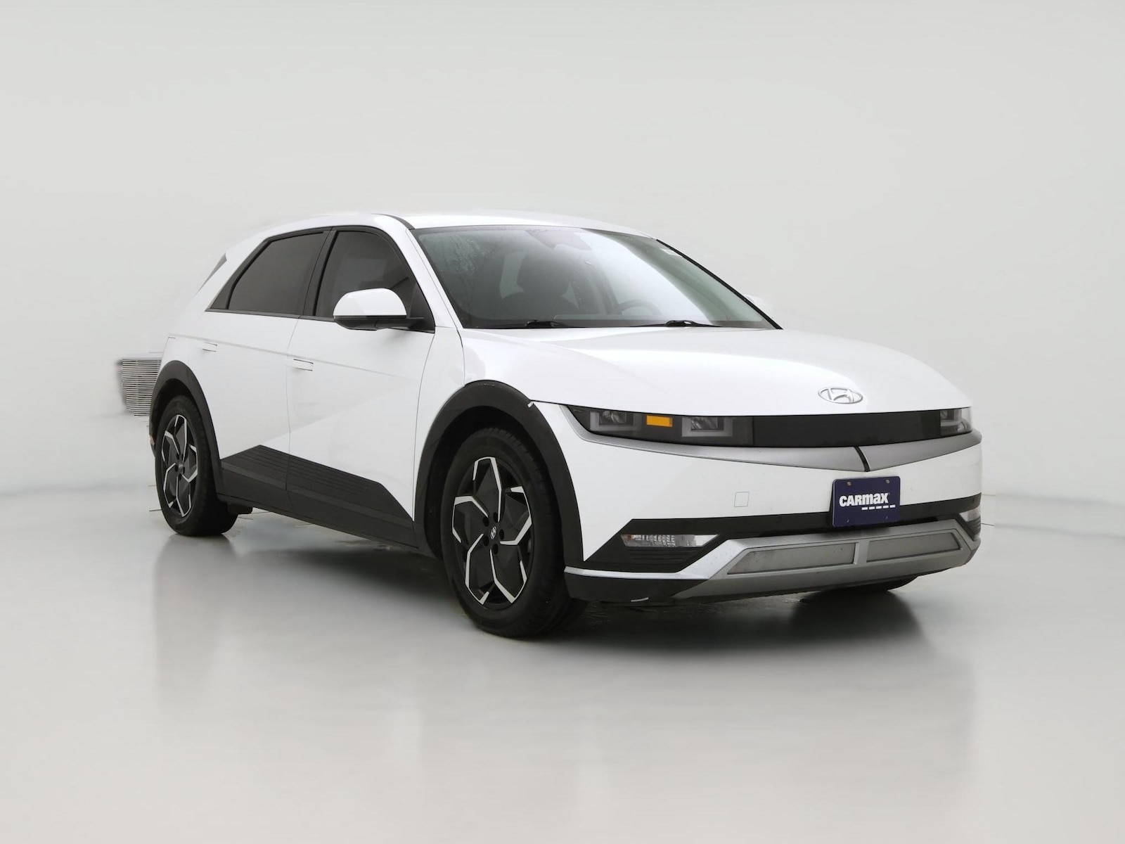 2024 Hyundai IONIQ 5 SEL - Photo 1
