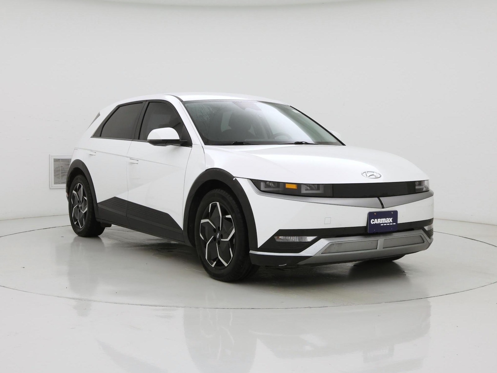 2024 Hyundai IONIQ 5 SEL - Photo 2