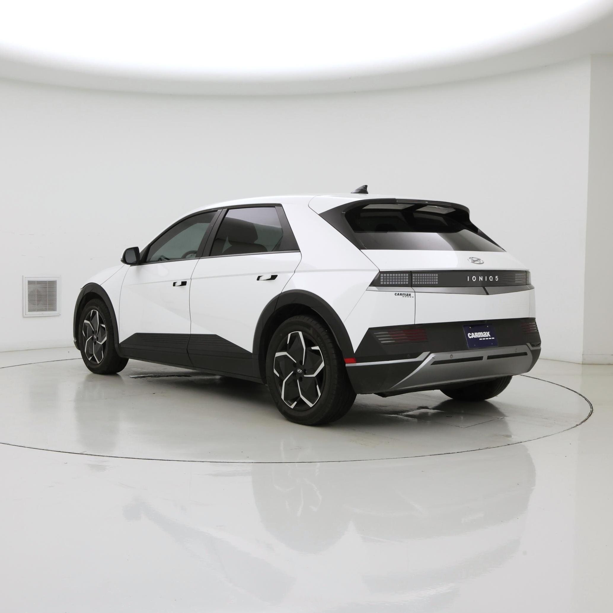 Thumbnail: 2024 Hyundai Ioniq 5 - 2