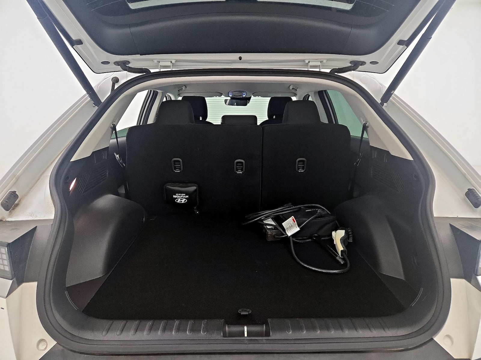 2024 Hyundai IONIQ 5 SEL - Photo 22