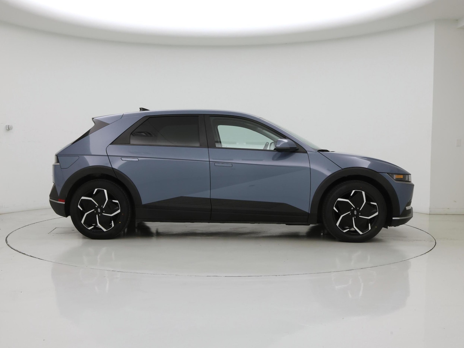 2024 Hyundai IONIQ 5 SEL - Photo 8