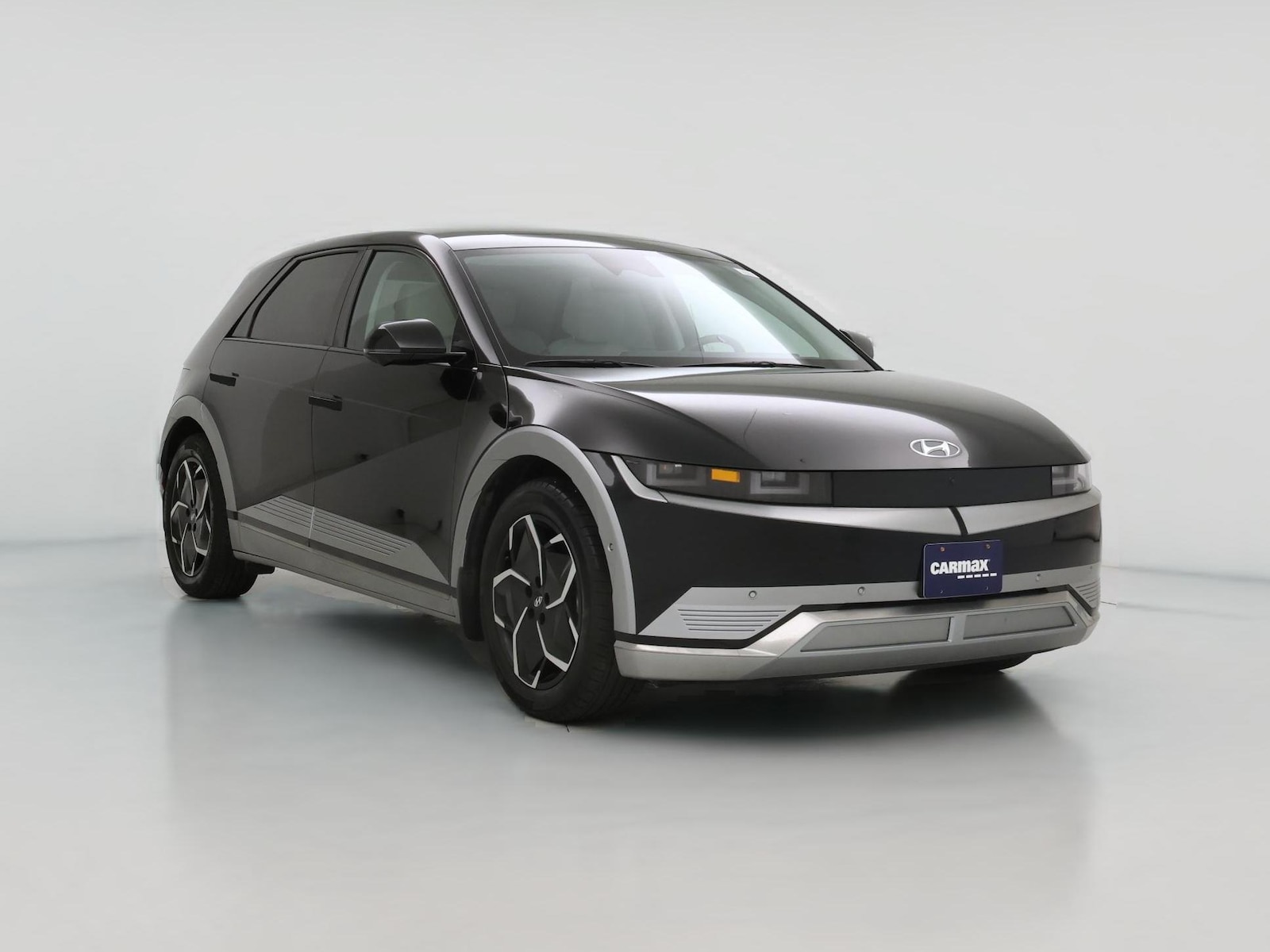 2024 Hyundai IONIQ 5 Limited - Photo 1