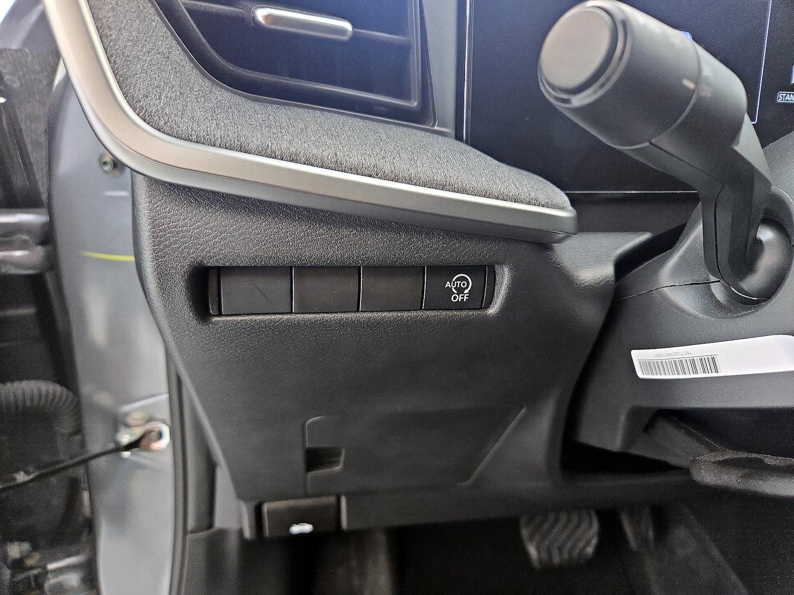 2026 Nissan KICKS SV - Photo 14