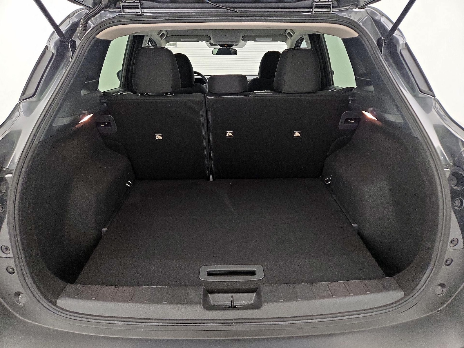 2026 Nissan KICKS SV - Photo 21