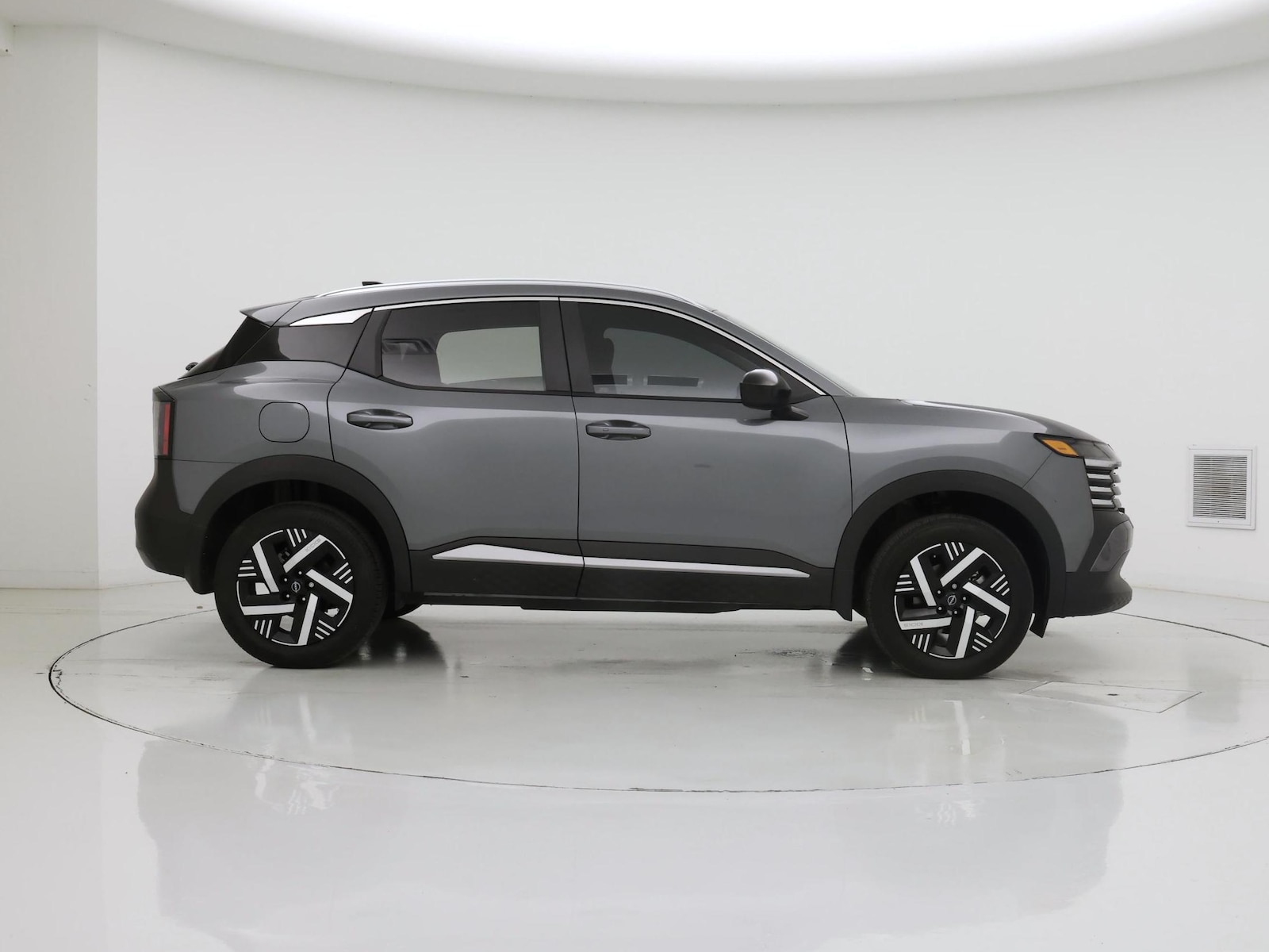 2026 Nissan KICKS SV - Photo 8