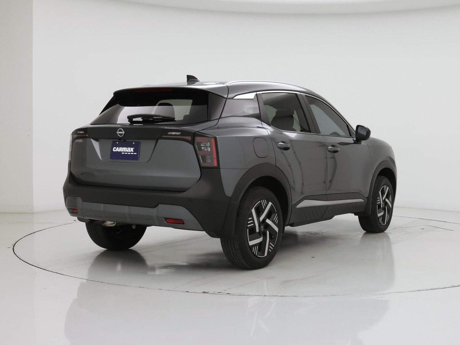 2026 Nissan KICKS SV - Photo 9