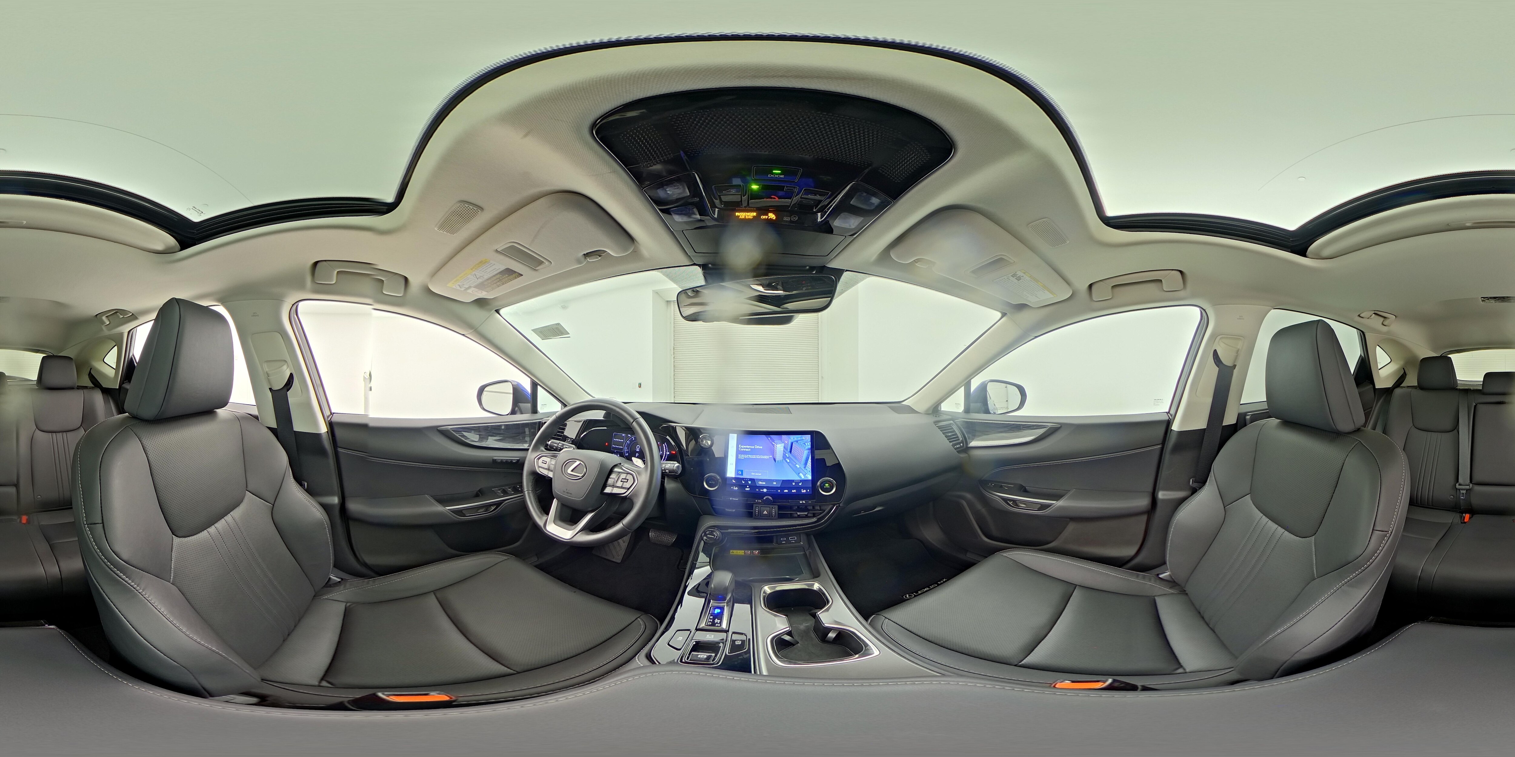 2025 Lexus NX 250 - Photo 24