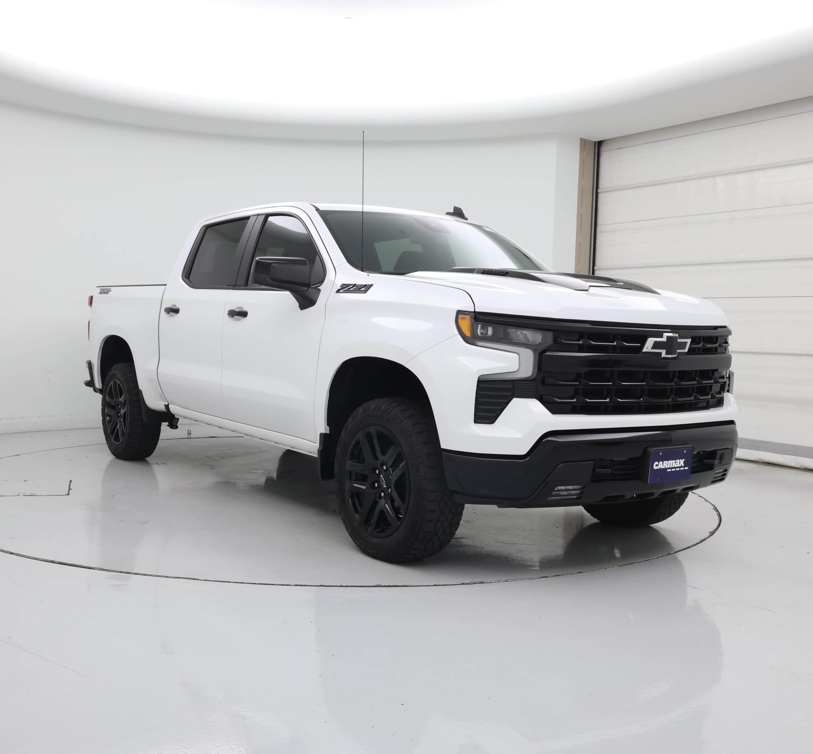 White 2025 Chevrolet Silverado 1500 Pickup Truck Four-Wheel Drive Automatic