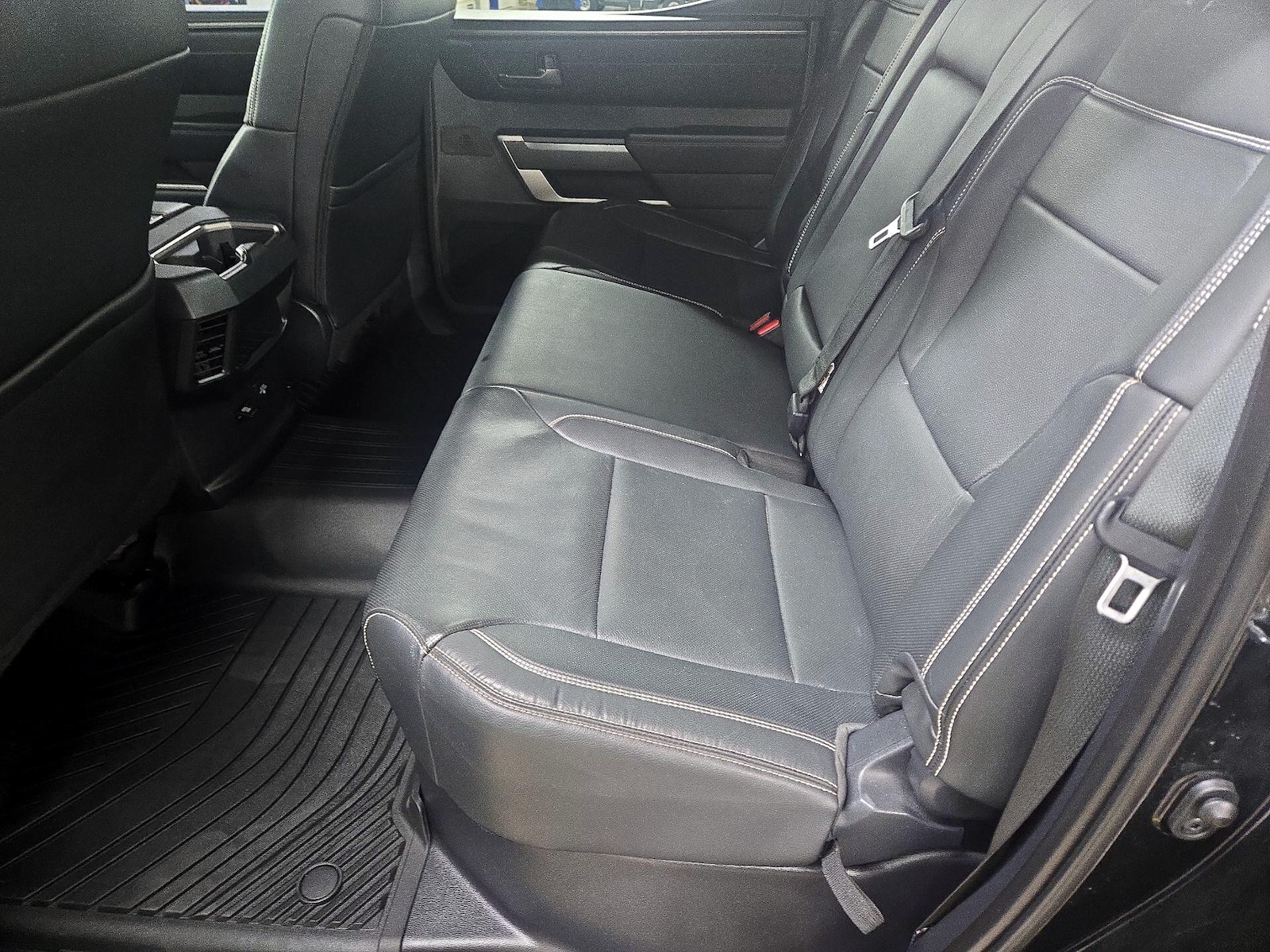 2026 Toyota Tundra SR5 - Photo 20