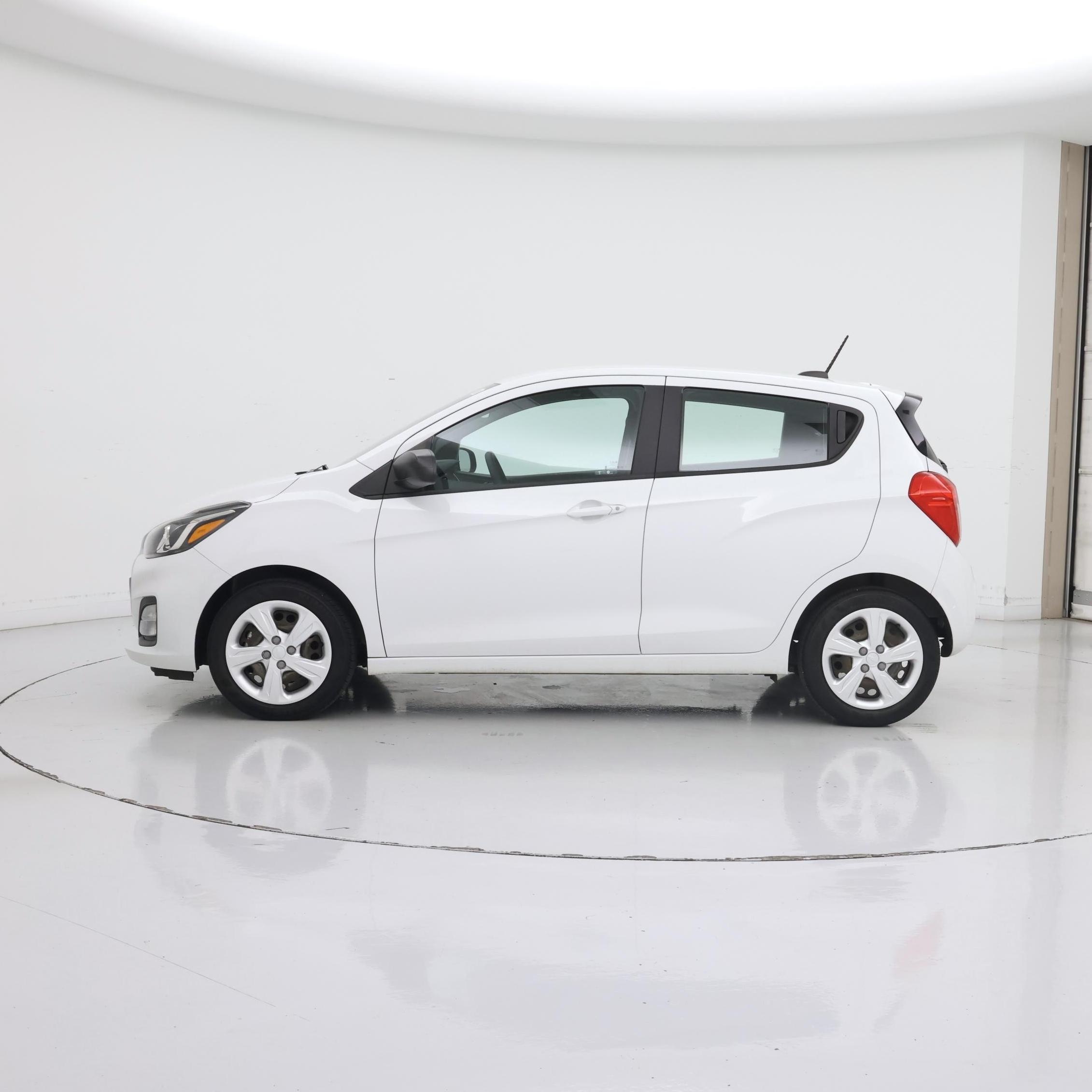 Thumbnail: 2021 Chevrolet Spark - 3