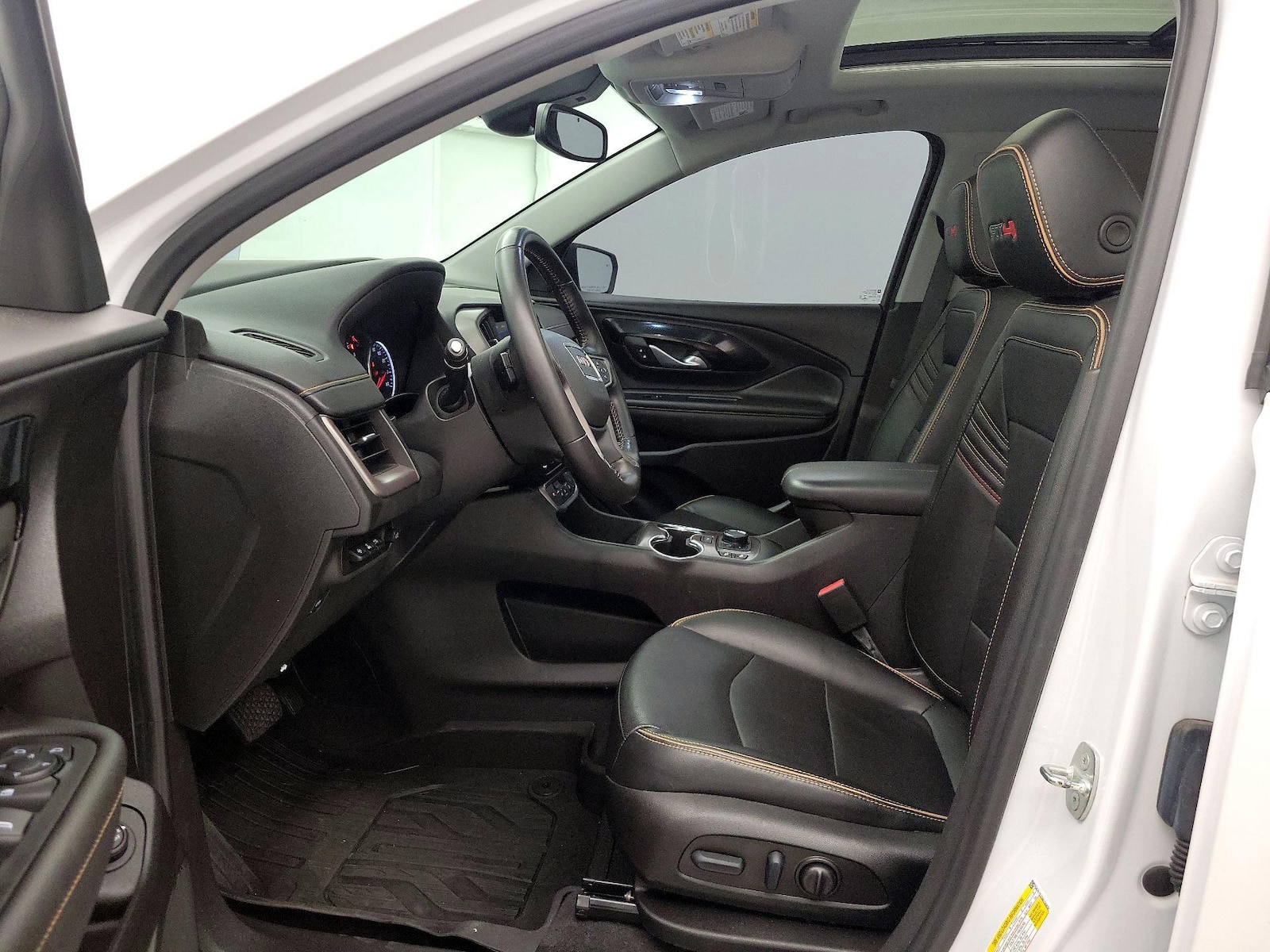 2022 GMC Terrain AT4 - Photo 12
