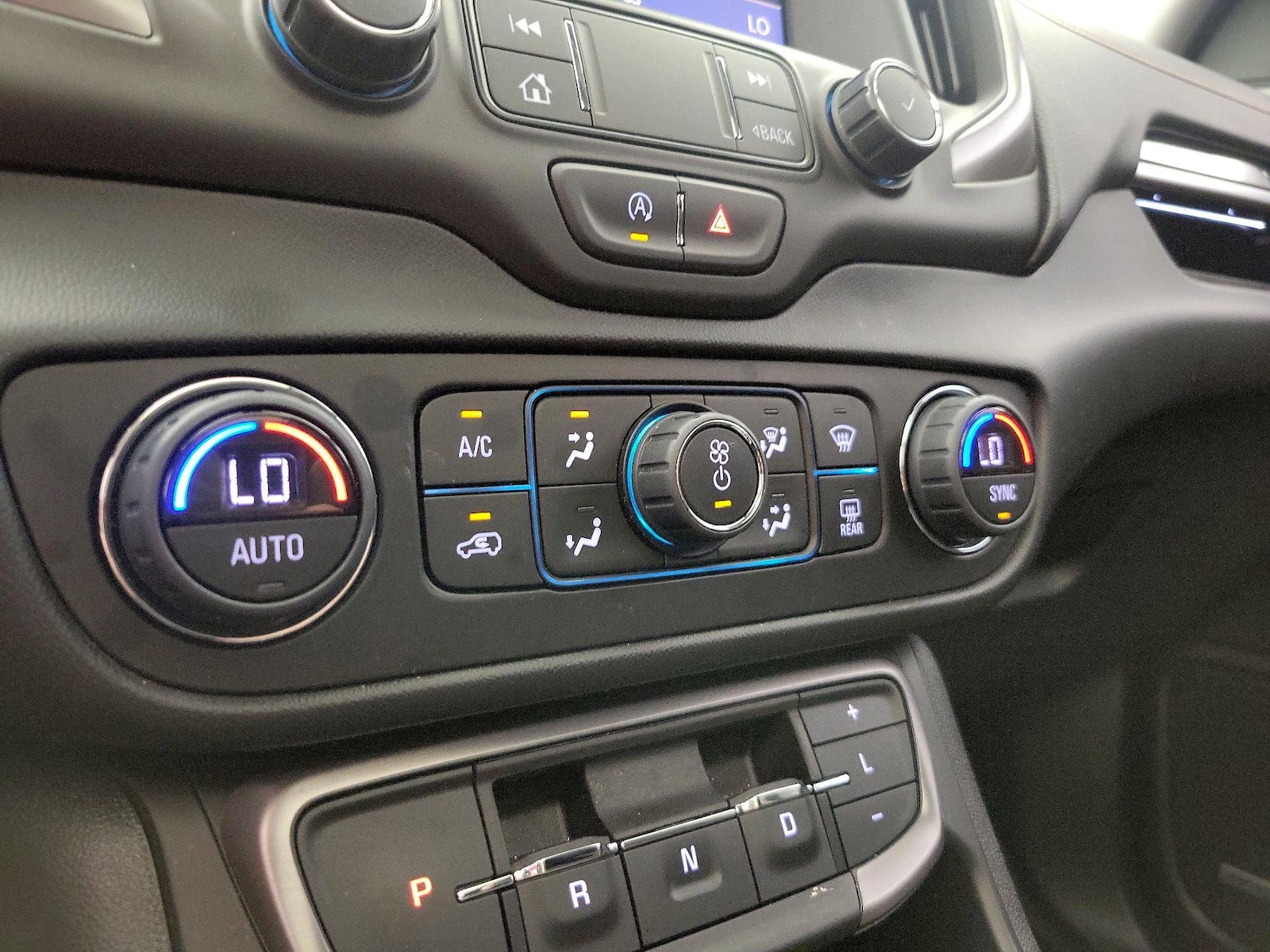 2022 GMC Terrain AT4 - Photo 17