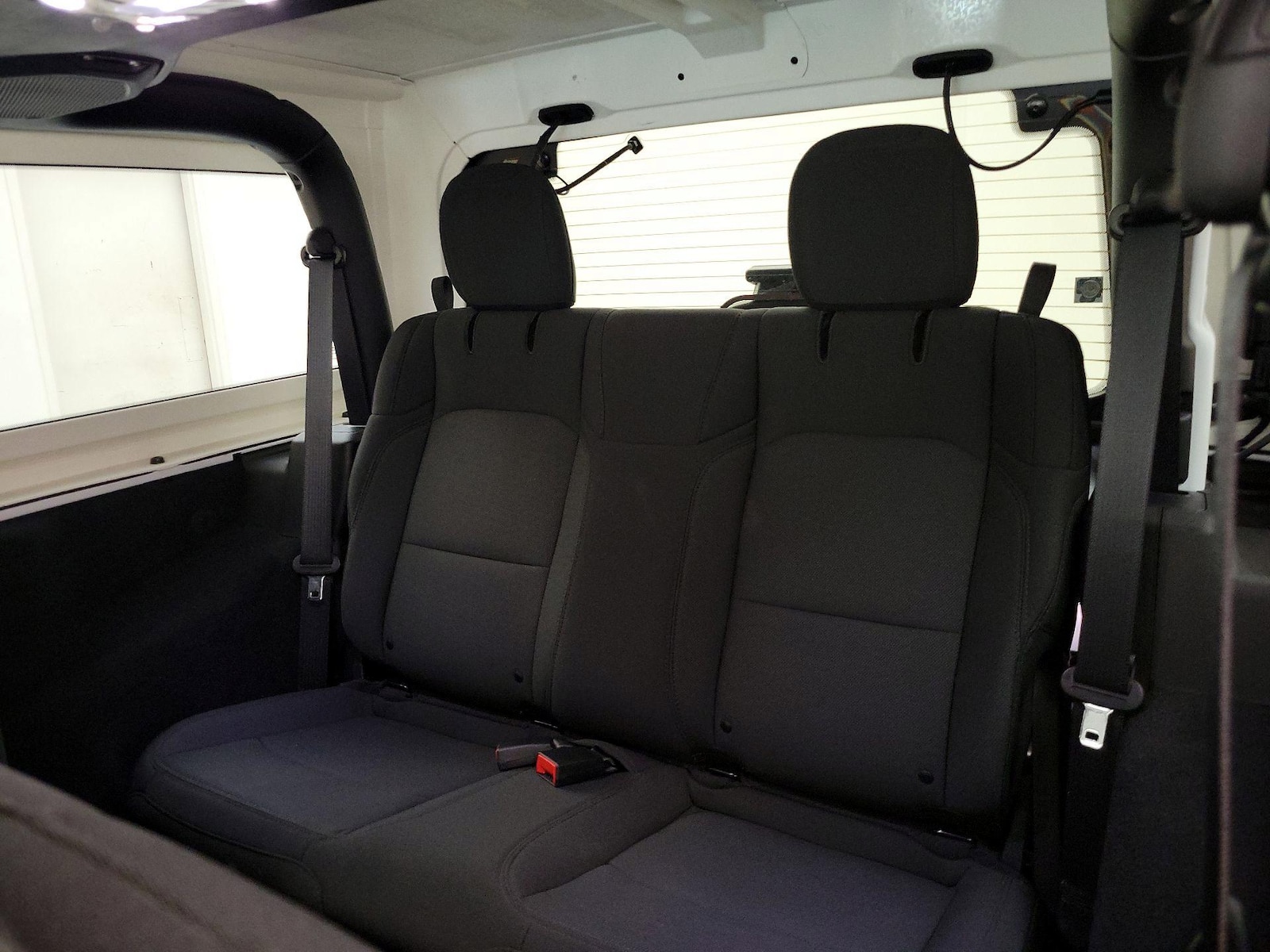 2021 Jeep Wrangler Willys - Photo 20