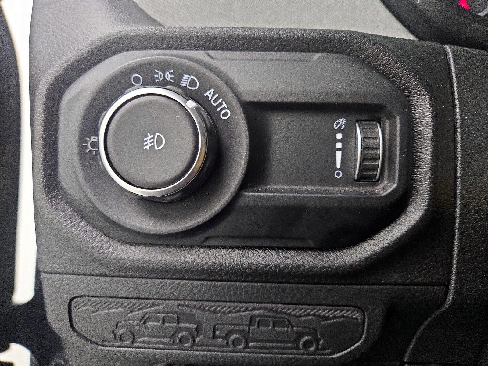 2025 Jeep Wrangler 4-Door Willys - Photo 14