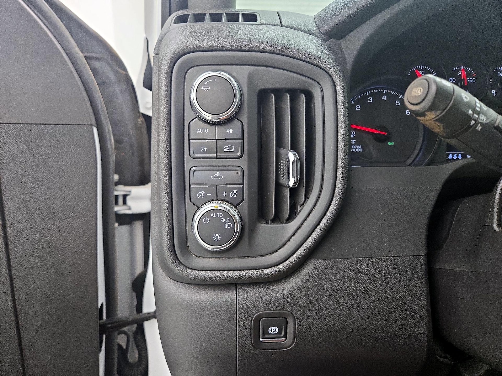 2024 GMC Sierra 1500 Pro - Photo 14