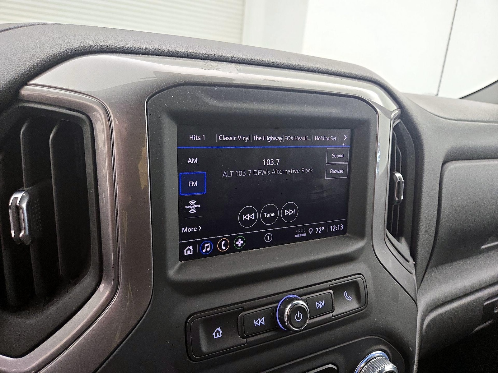 2024 GMC Sierra 1500 Pro - Photo 16