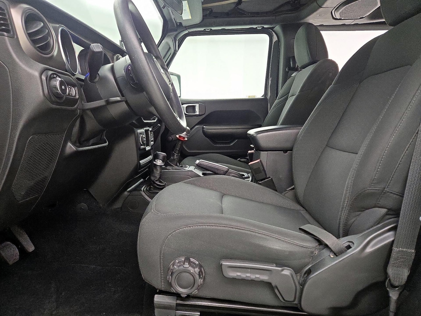 2020 Jeep Wrangler Sport - Photo 12