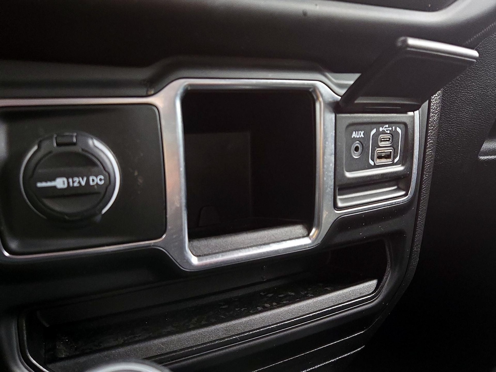 2020 Jeep Wrangler Sport - Photo 19