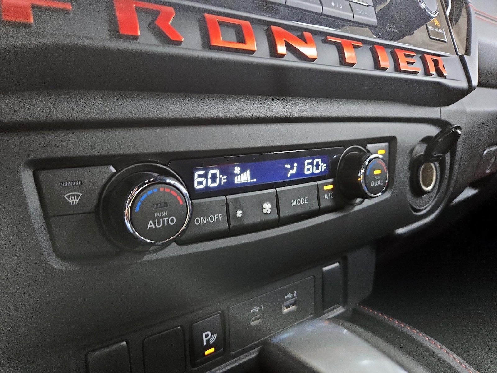 2025 Nissan Frontier PRO-X - Photo 17
