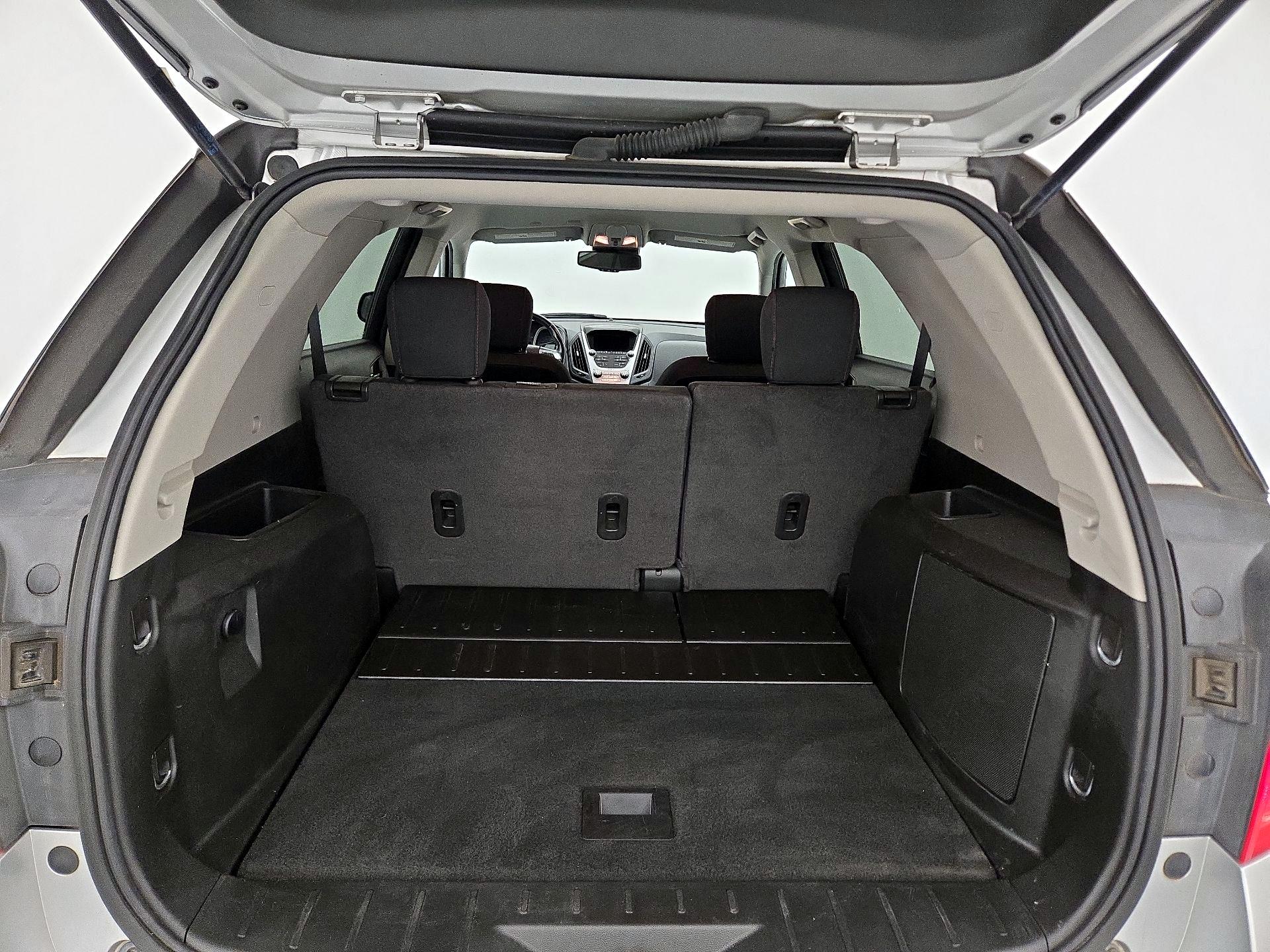 Thumbnail: 2016 Chevrolet Equinox - 19