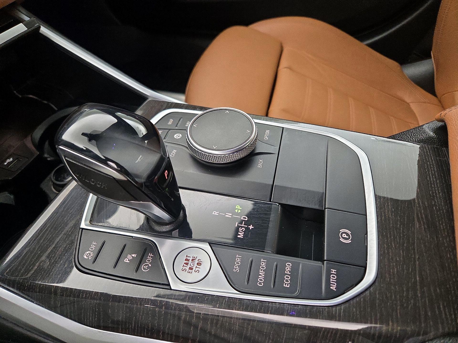 Thumbnail: 2021 BMW 3 Series - 18