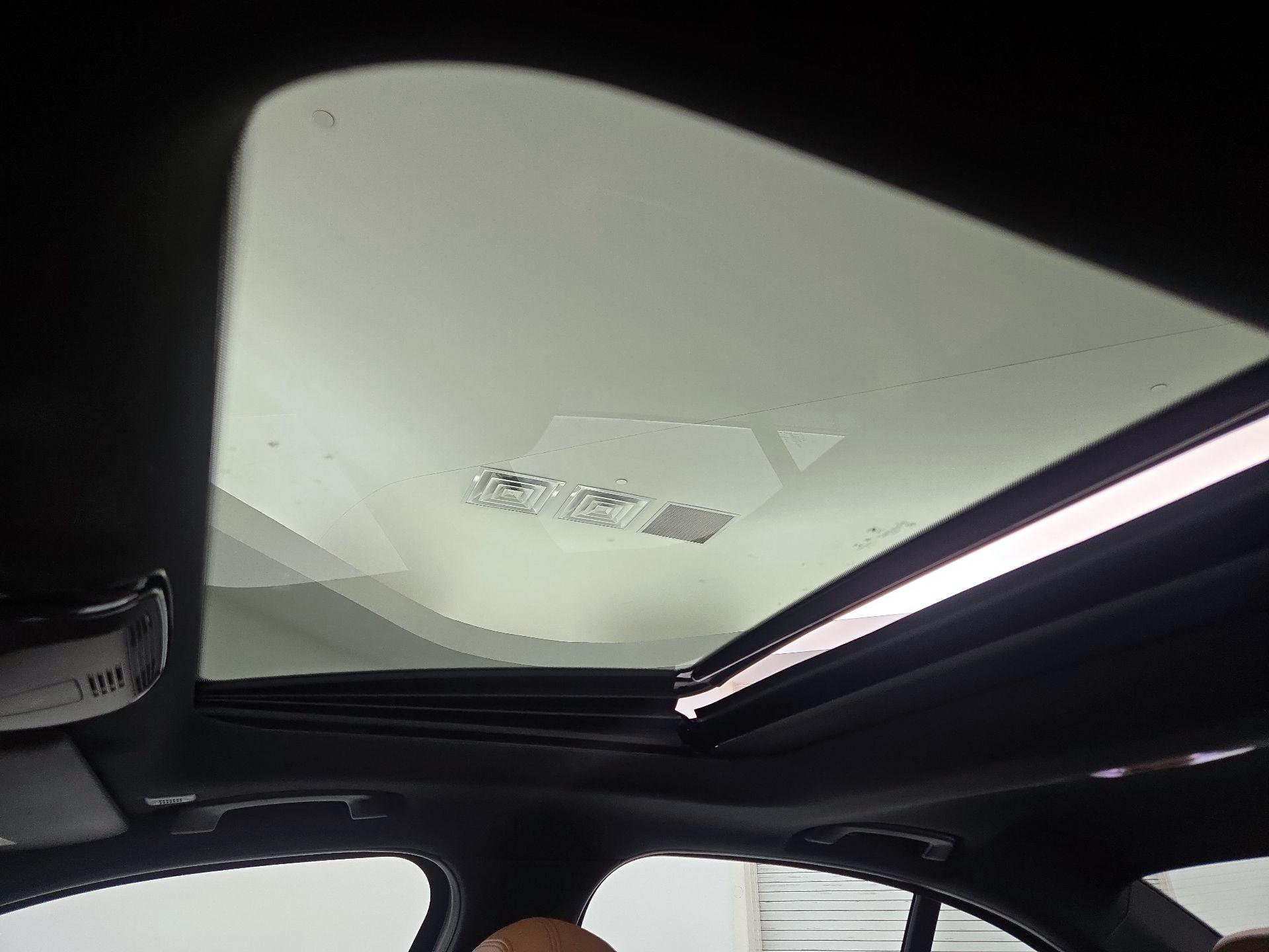 Thumbnail: 2021 BMW 3 Series - 20