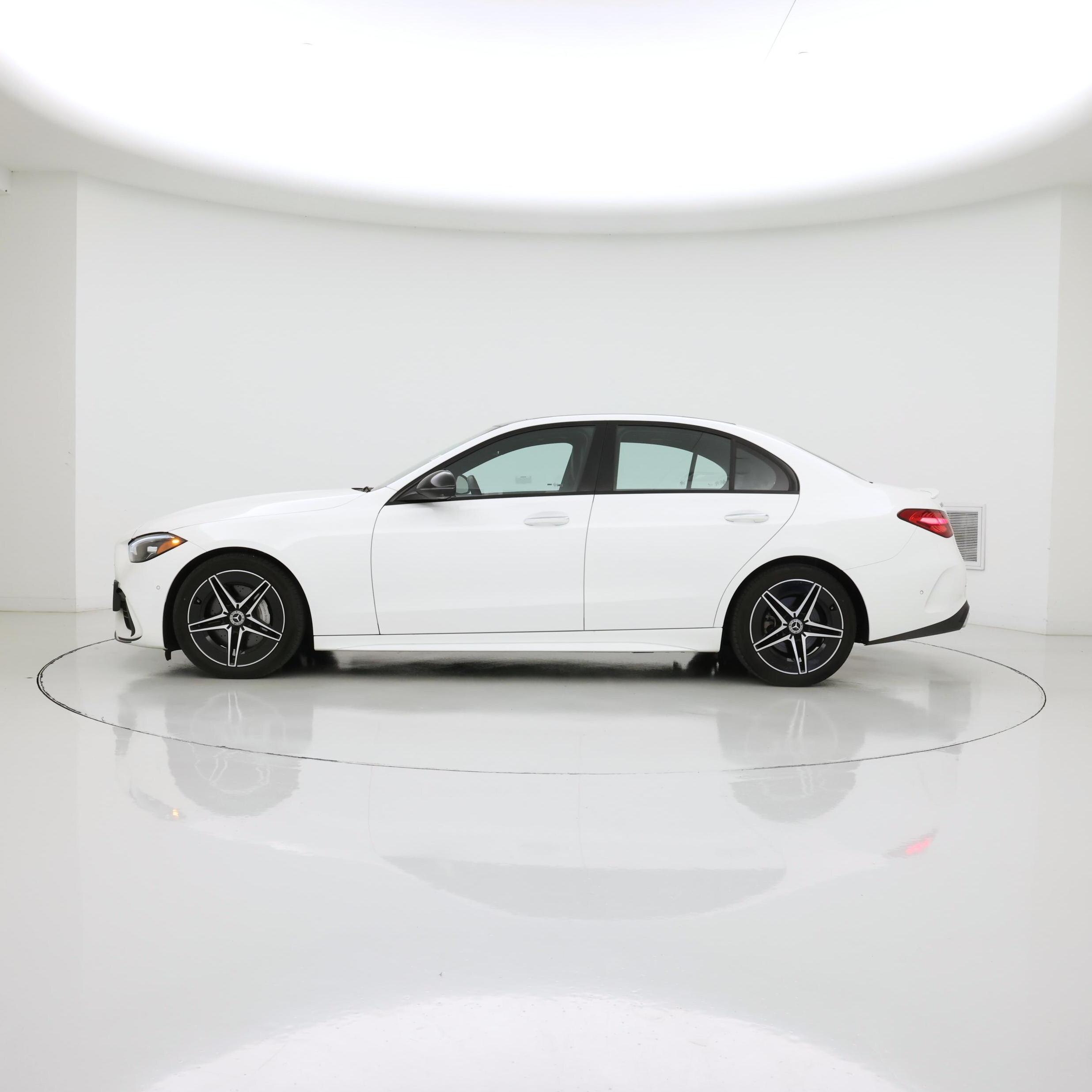 Thumbnail: 2023 Mercedes-Benz C-Class - 3