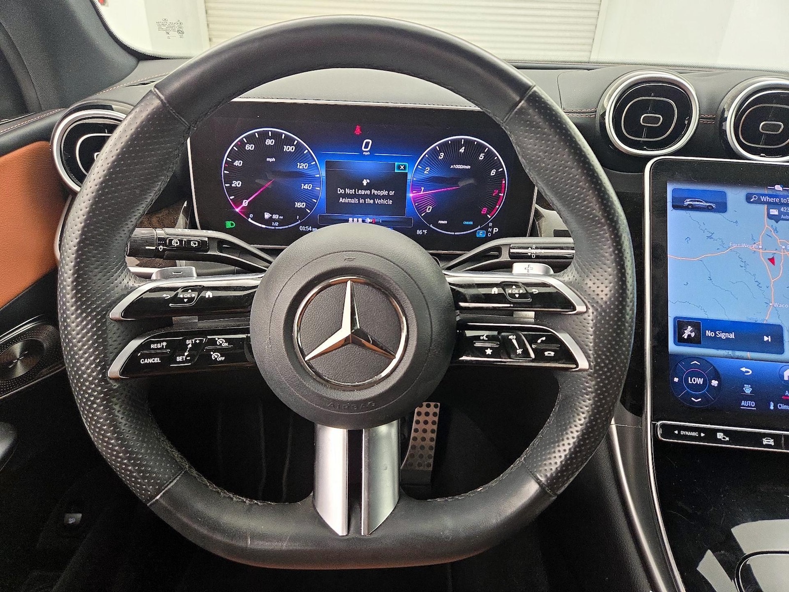 2024 Mercedes-Benz GLC GLC300 - Photo 11