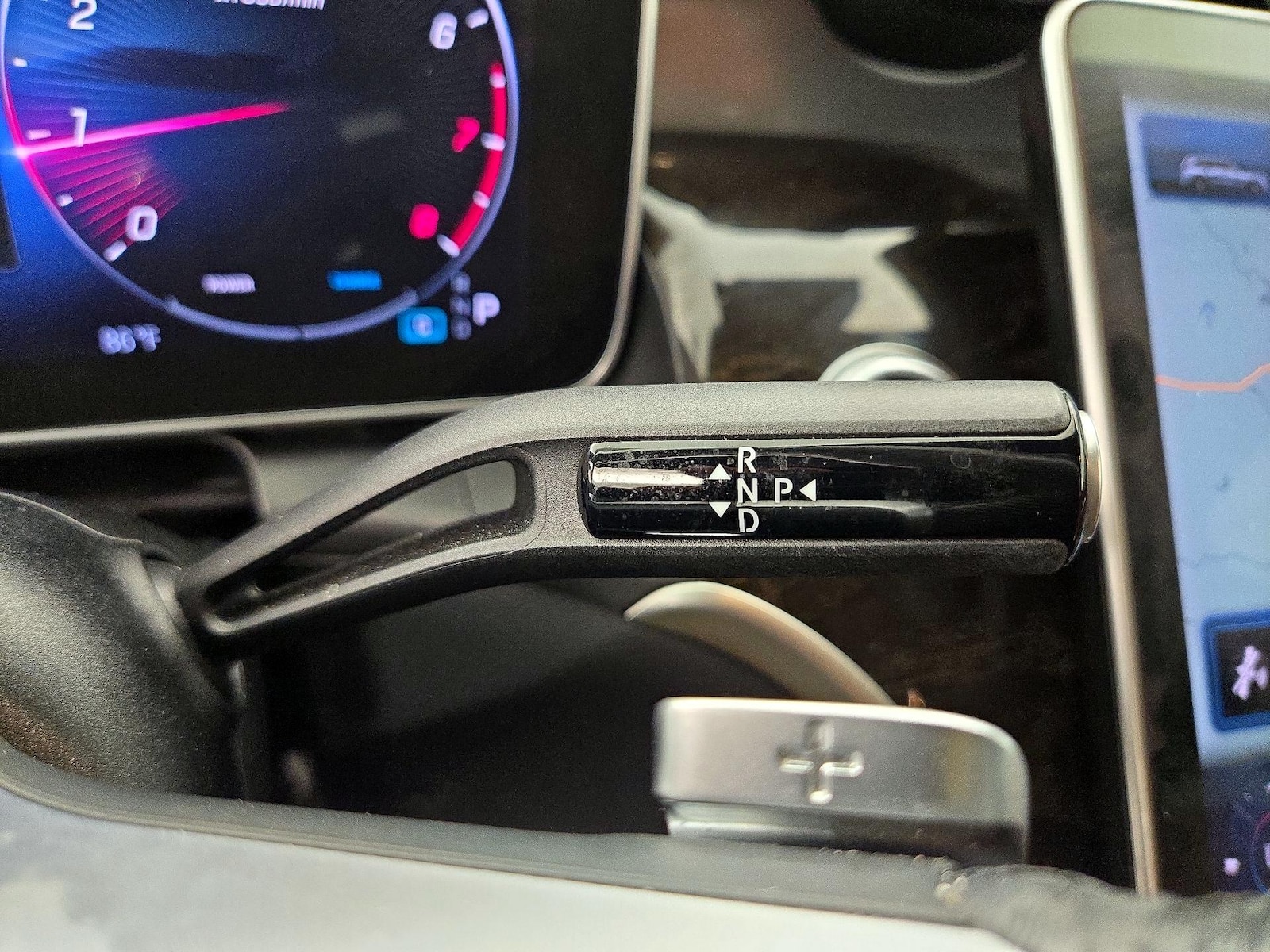 2024 Mercedes-Benz GLC GLC300 - Photo 19