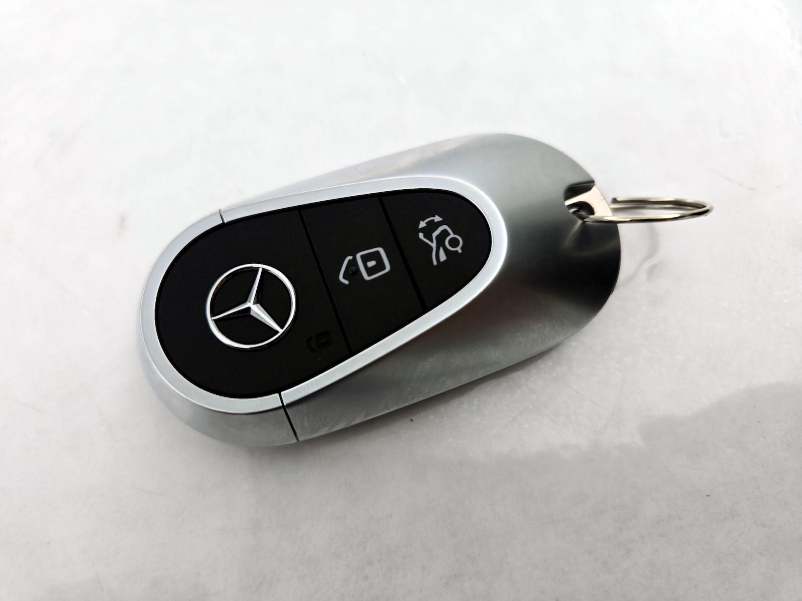 2024 Mercedes-Benz GLC GLC300 - Photo 24