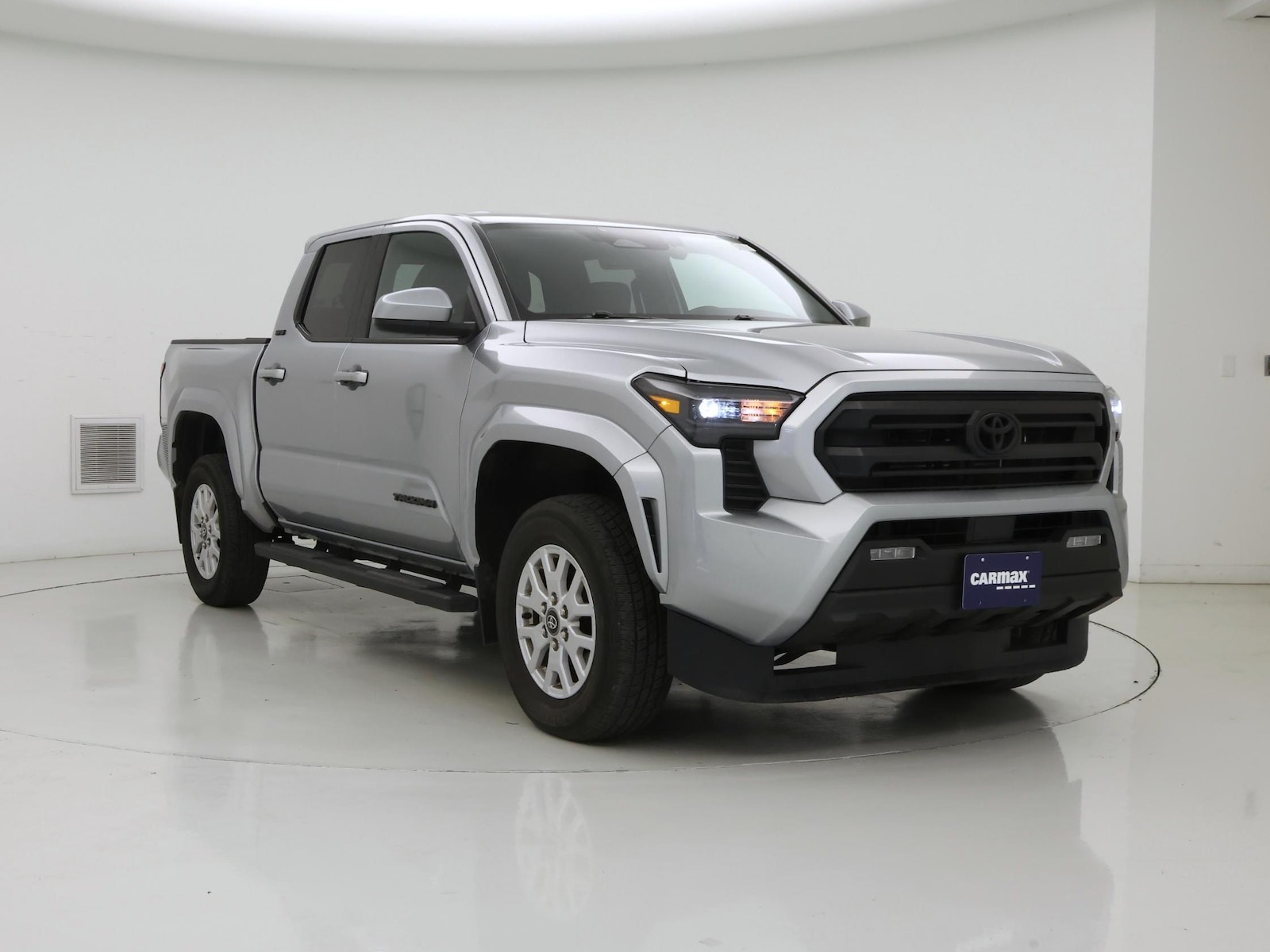 2024 Toyota Tacoma SR5, photo 2