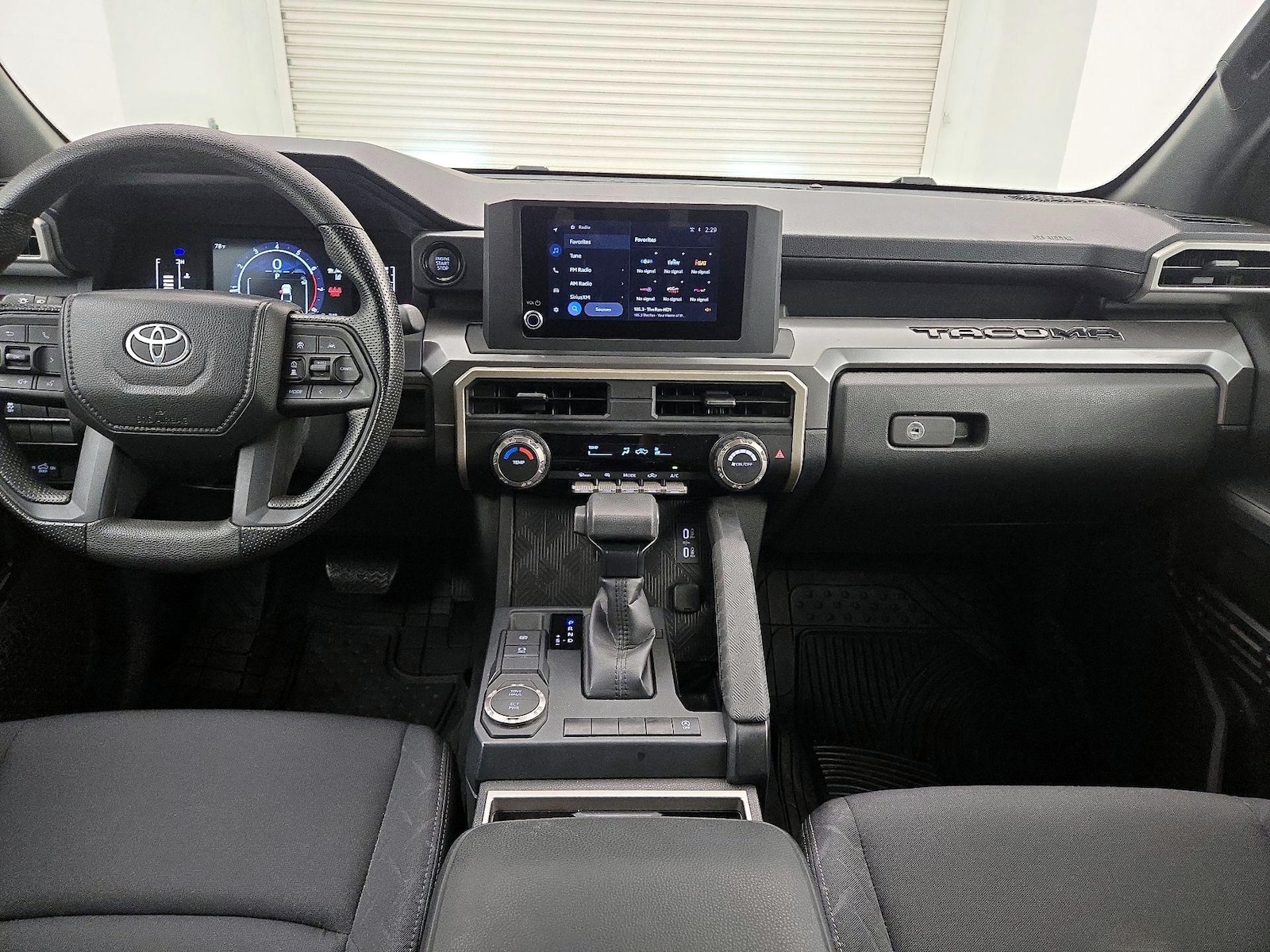 2024 Toyota Tacoma SR5, photo 10