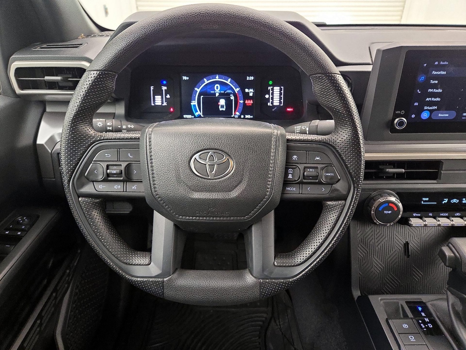 2024 Toyota Tacoma SR5, photo 11