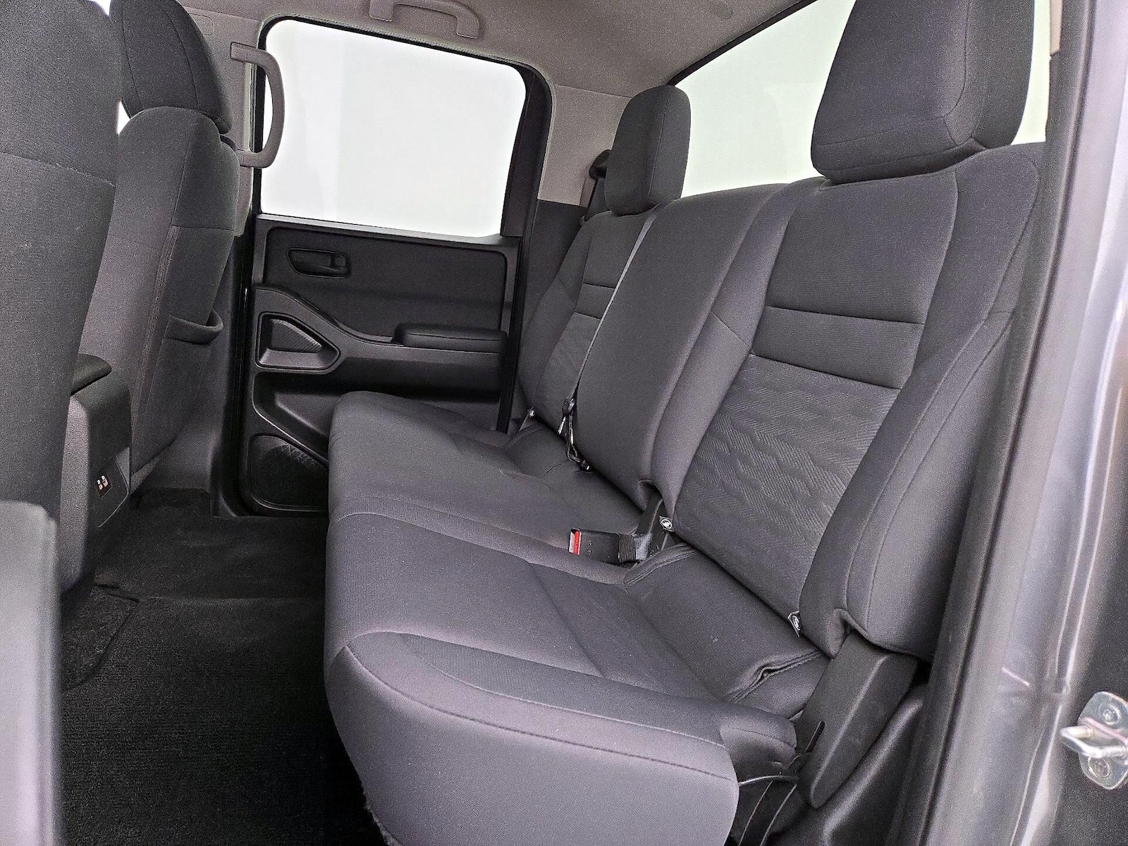 2023 Nissan Frontier S - Photo 20