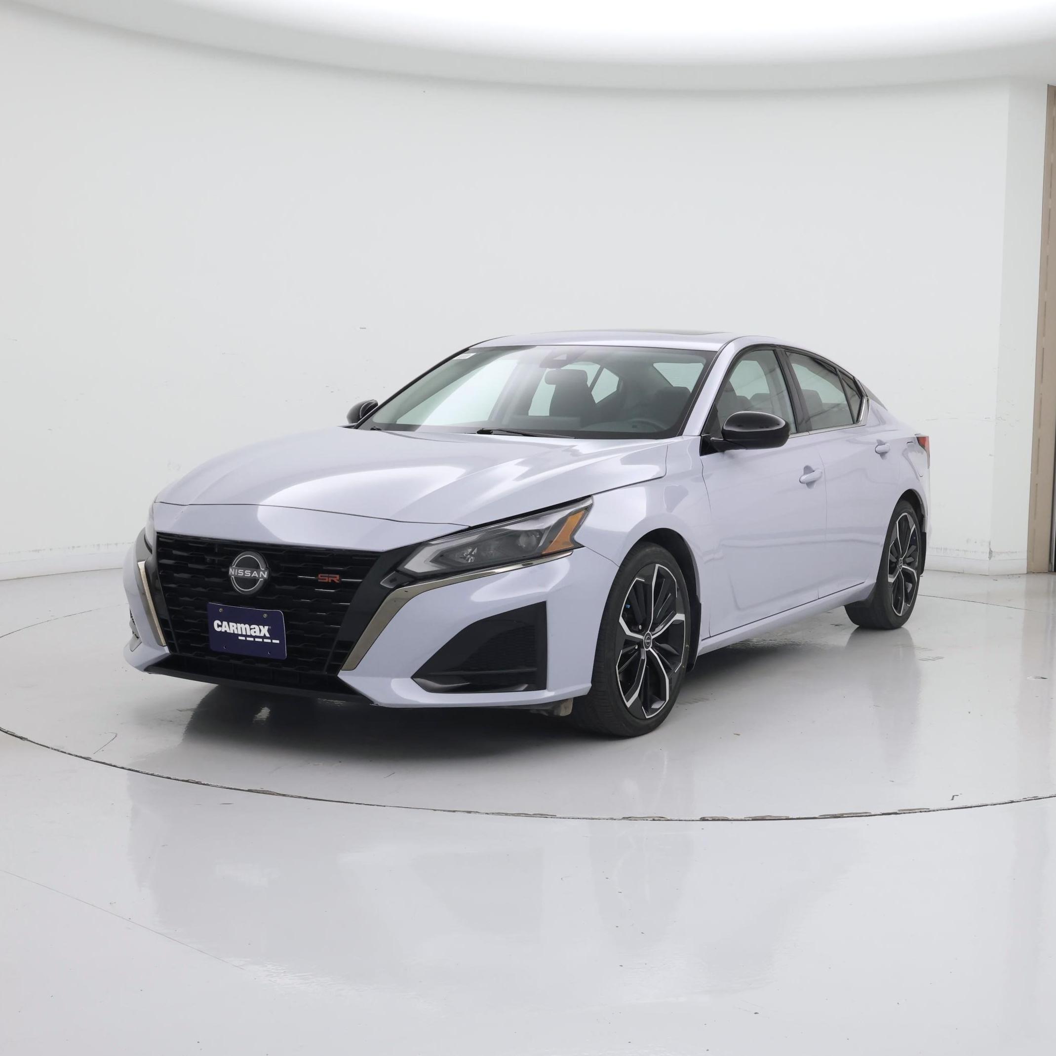 Thumbnail: 2023 Nissan Altima - 4