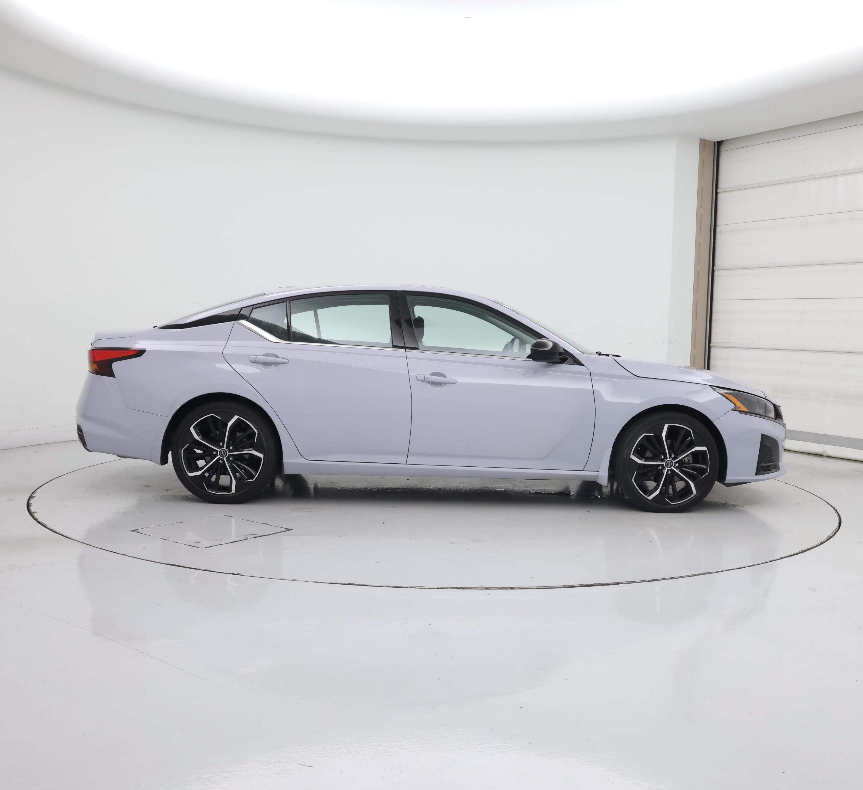 Thumbnail: 2023 Nissan Altima - 7