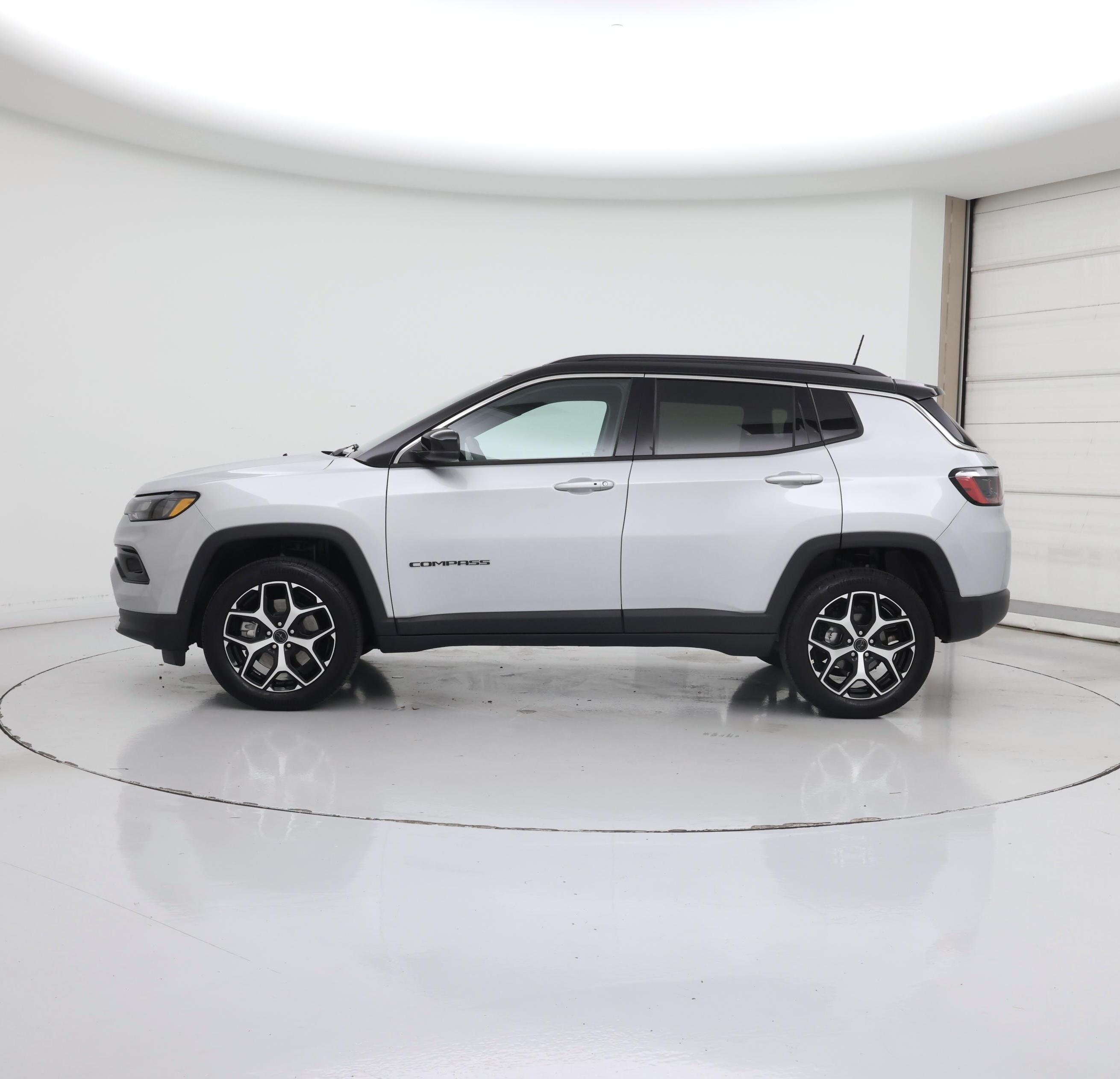 Thumbnail: 2026 Jeep Compass - 3