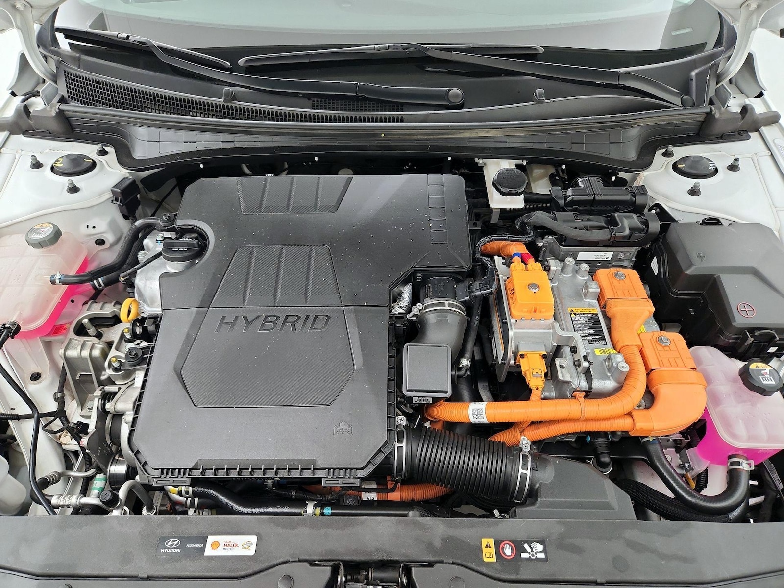 2023 Hyundai Elantra Limited - Photo 24