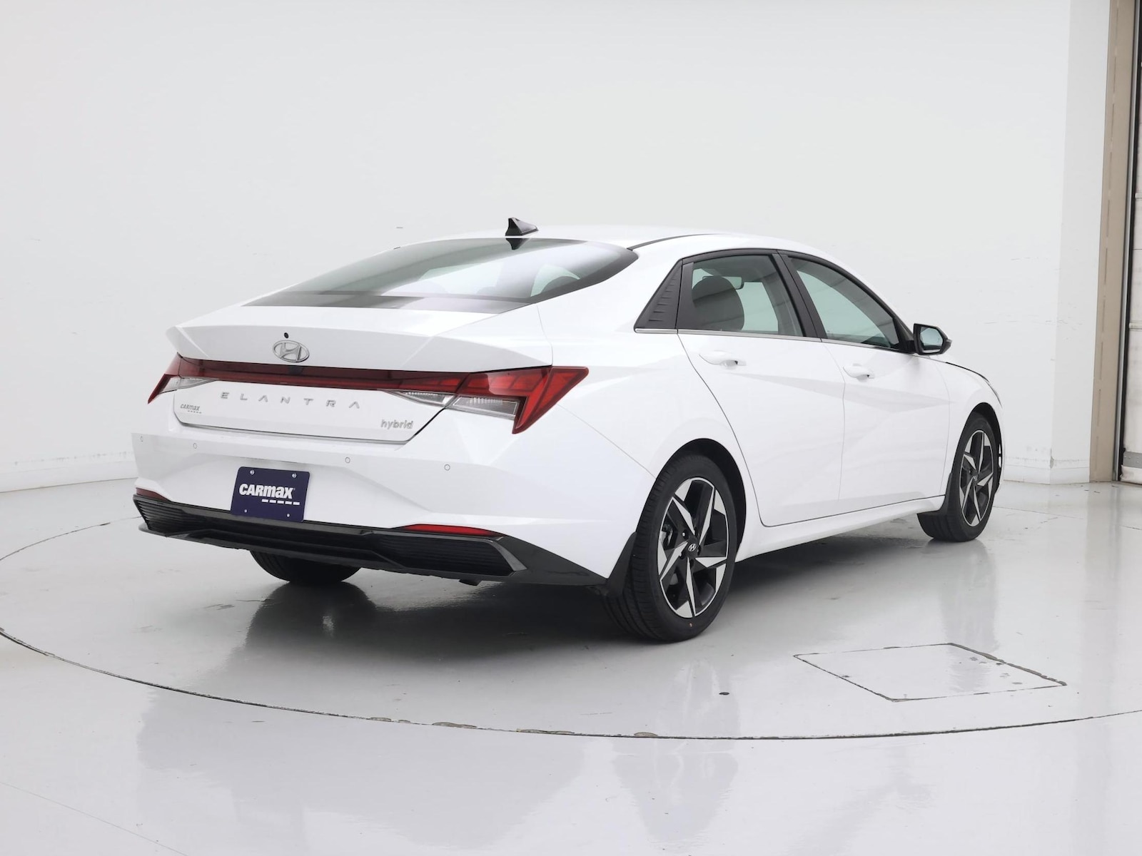 2023 Hyundai Elantra Limited - Photo 9