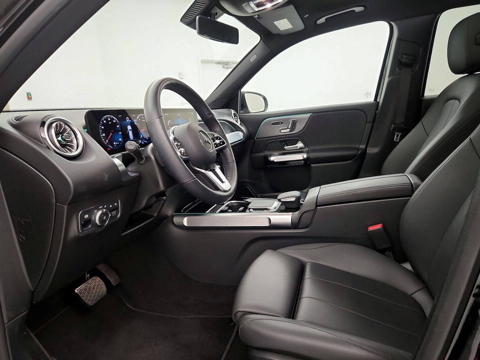 2023 Mercedes-Benz GLB Base - Photo 12