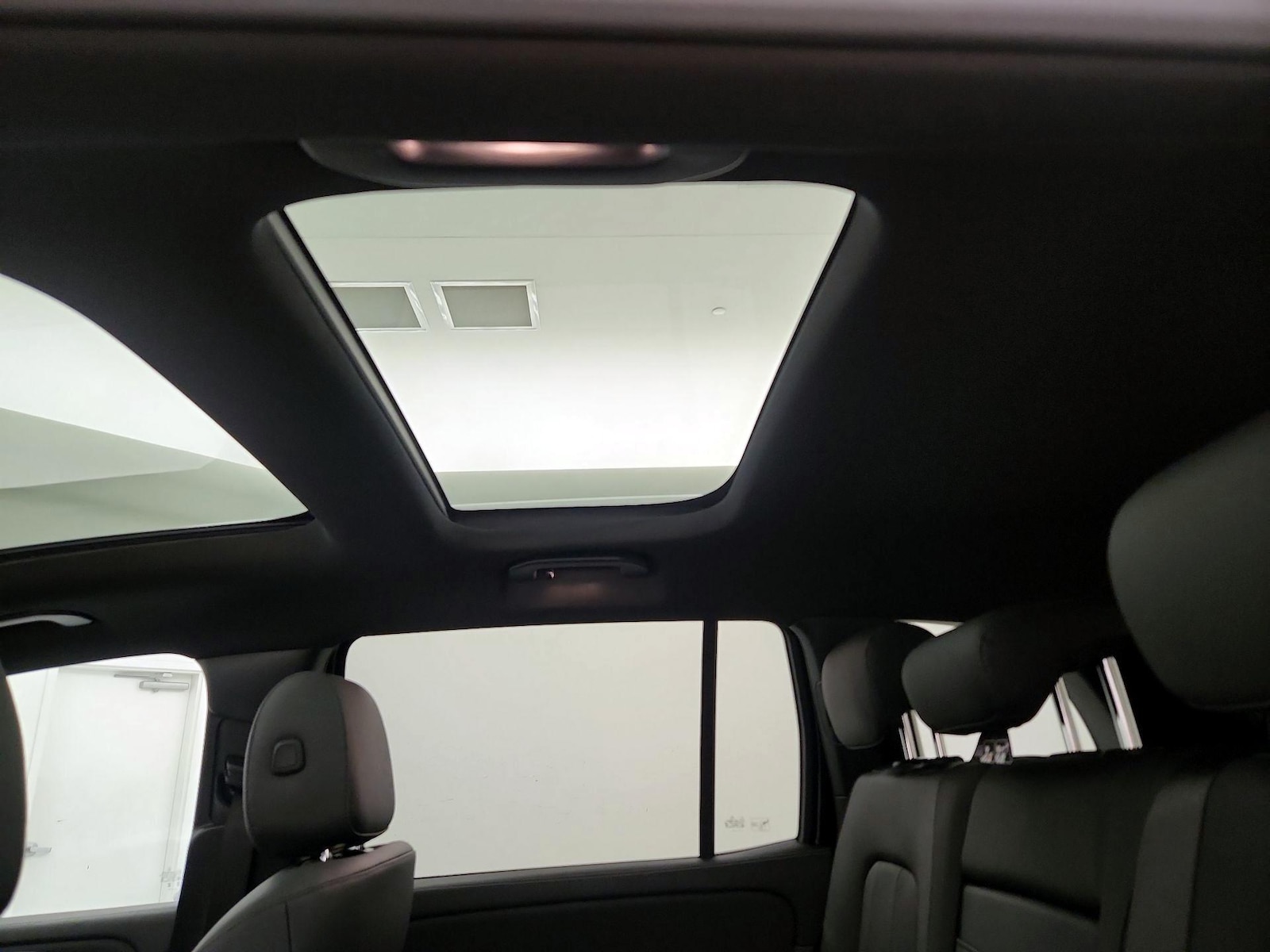 2023 Mercedes-Benz GLB Base - Photo 24
