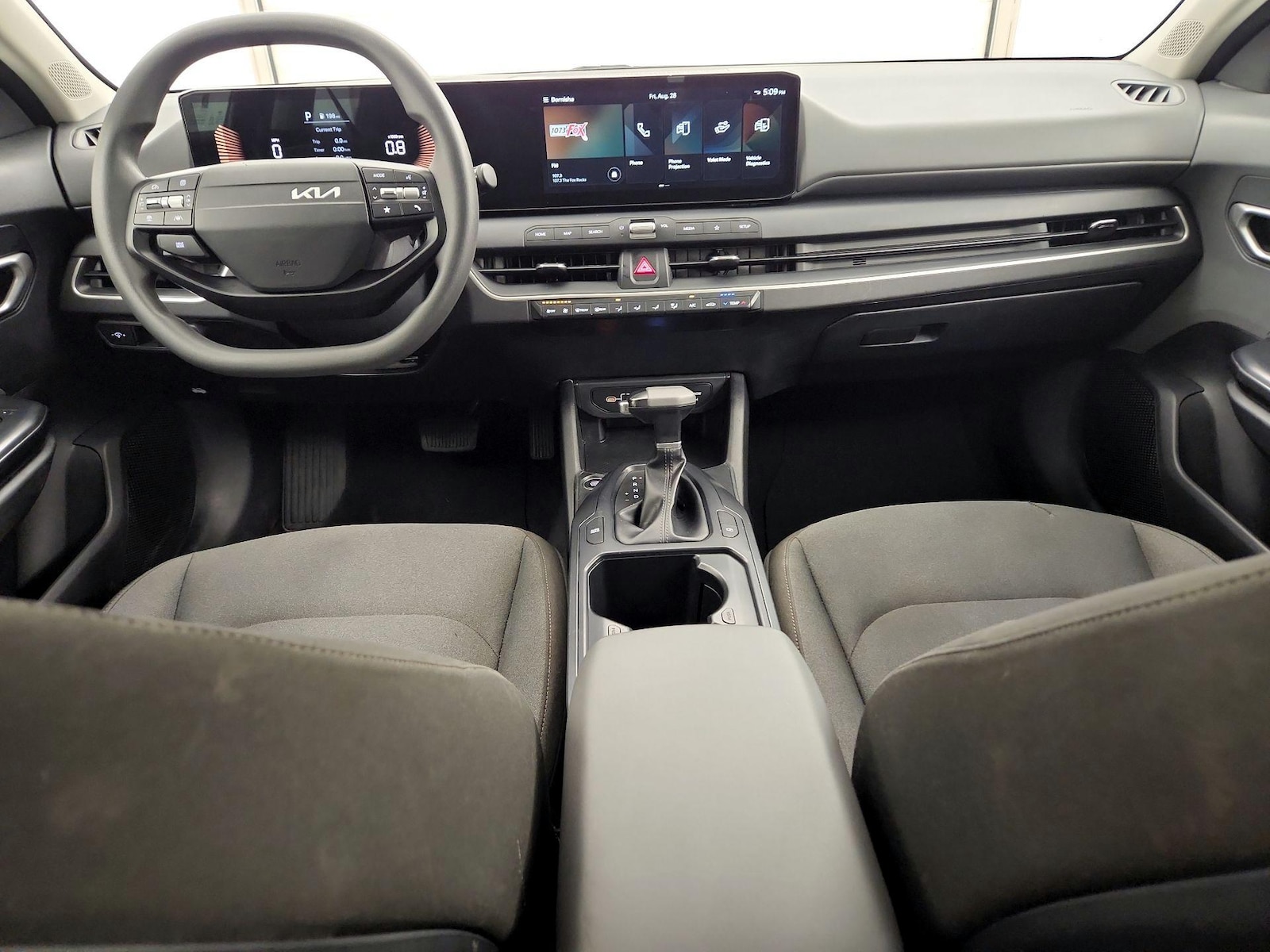 2026 Kia K4 LXS - Photo 10