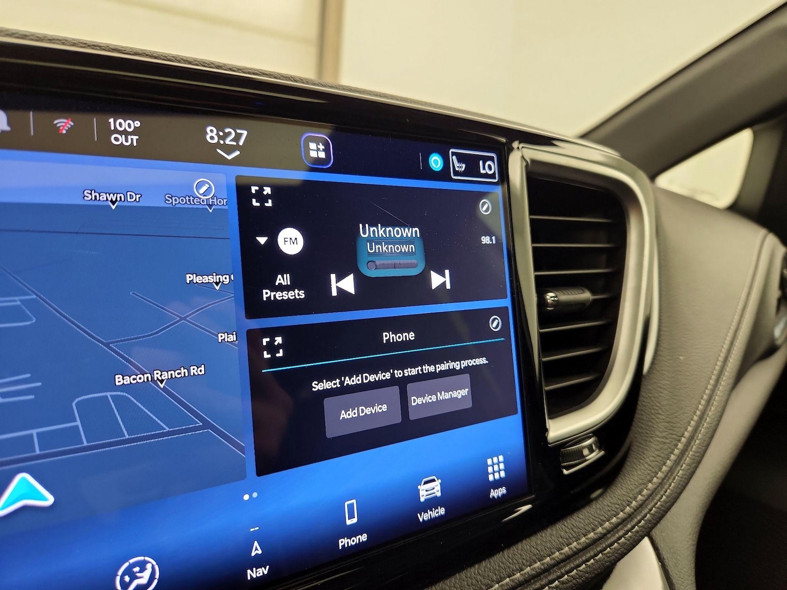 2026 Chrysler Pacifica Limited - Photo 17