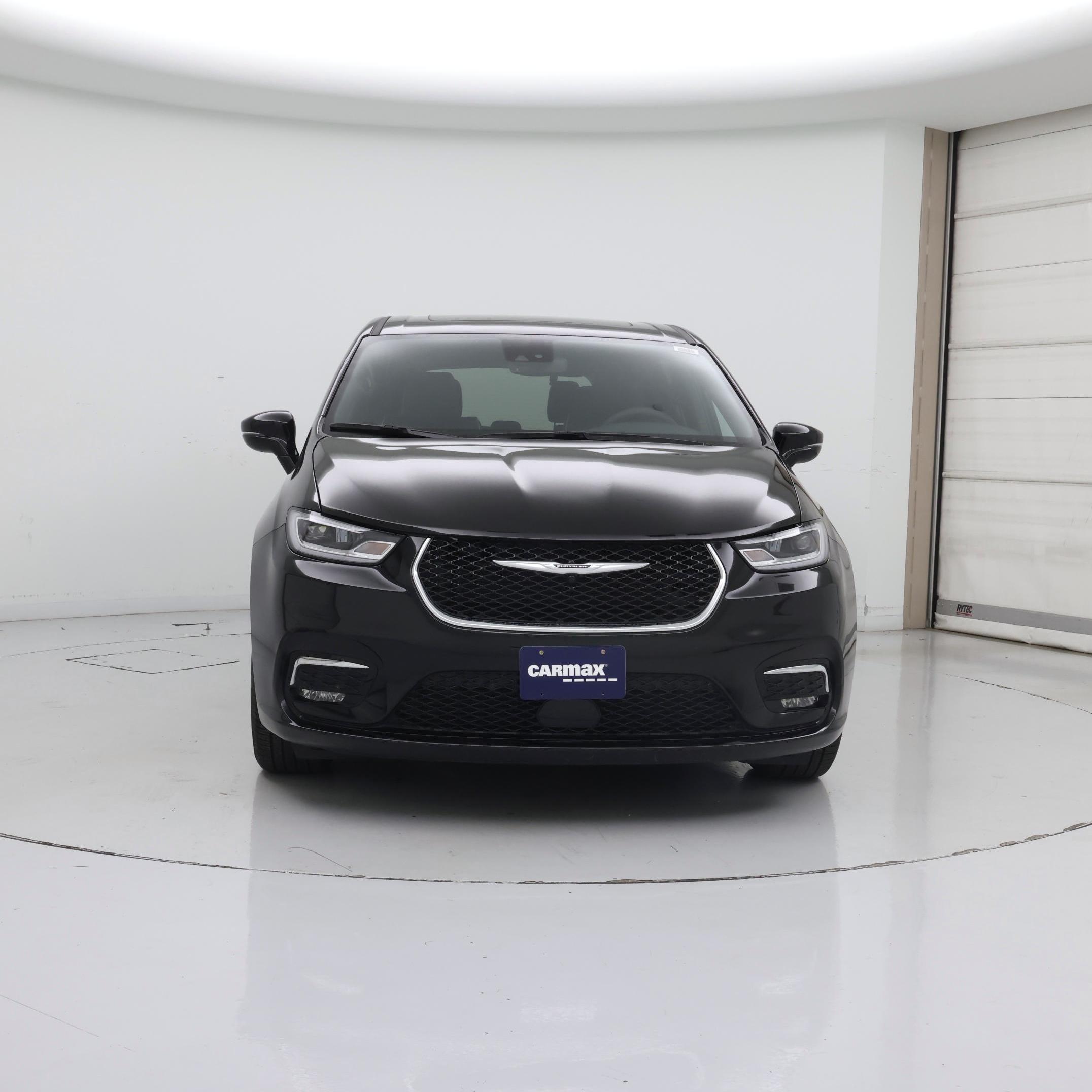 Thumbnail: 2026 Chrysler Pacifica - 5