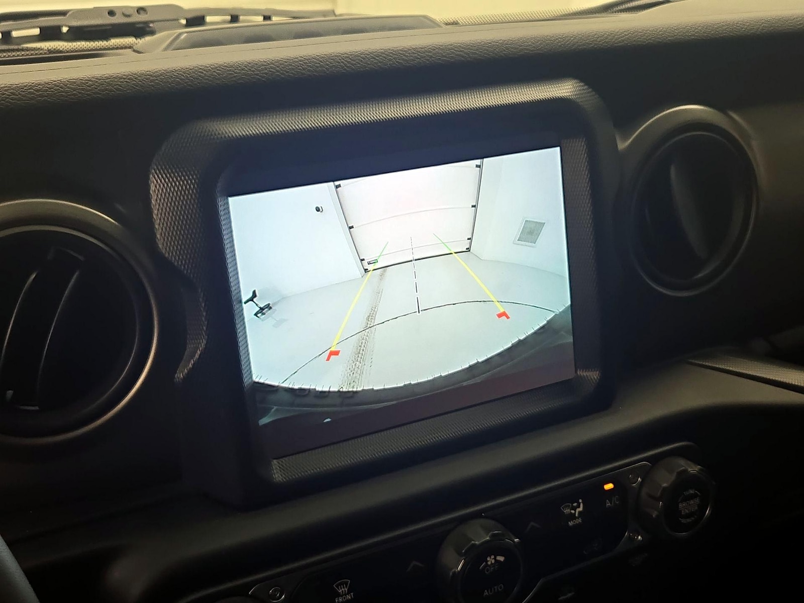 2023 Jeep Wrangler 4XE PHEV Willy's, photo 16