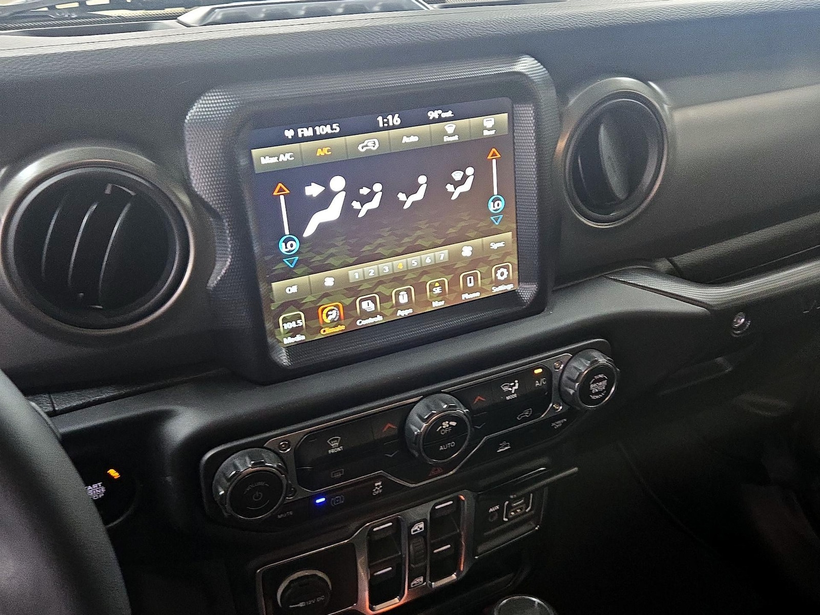 2023 Jeep Wrangler 4XE PHEV Willy's, photo 18