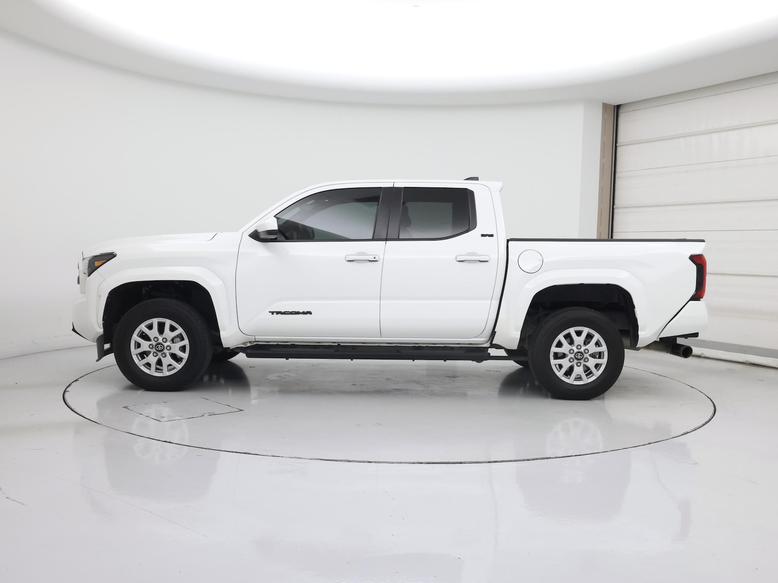 2024 Toyota Tacoma SR5 - Photo 4