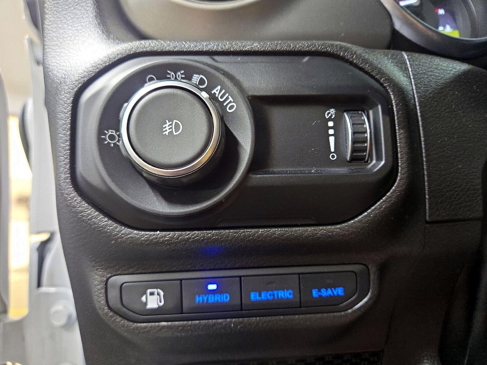 2023 Jeep Wrangler 4xe Willys 4XE - Photo 14