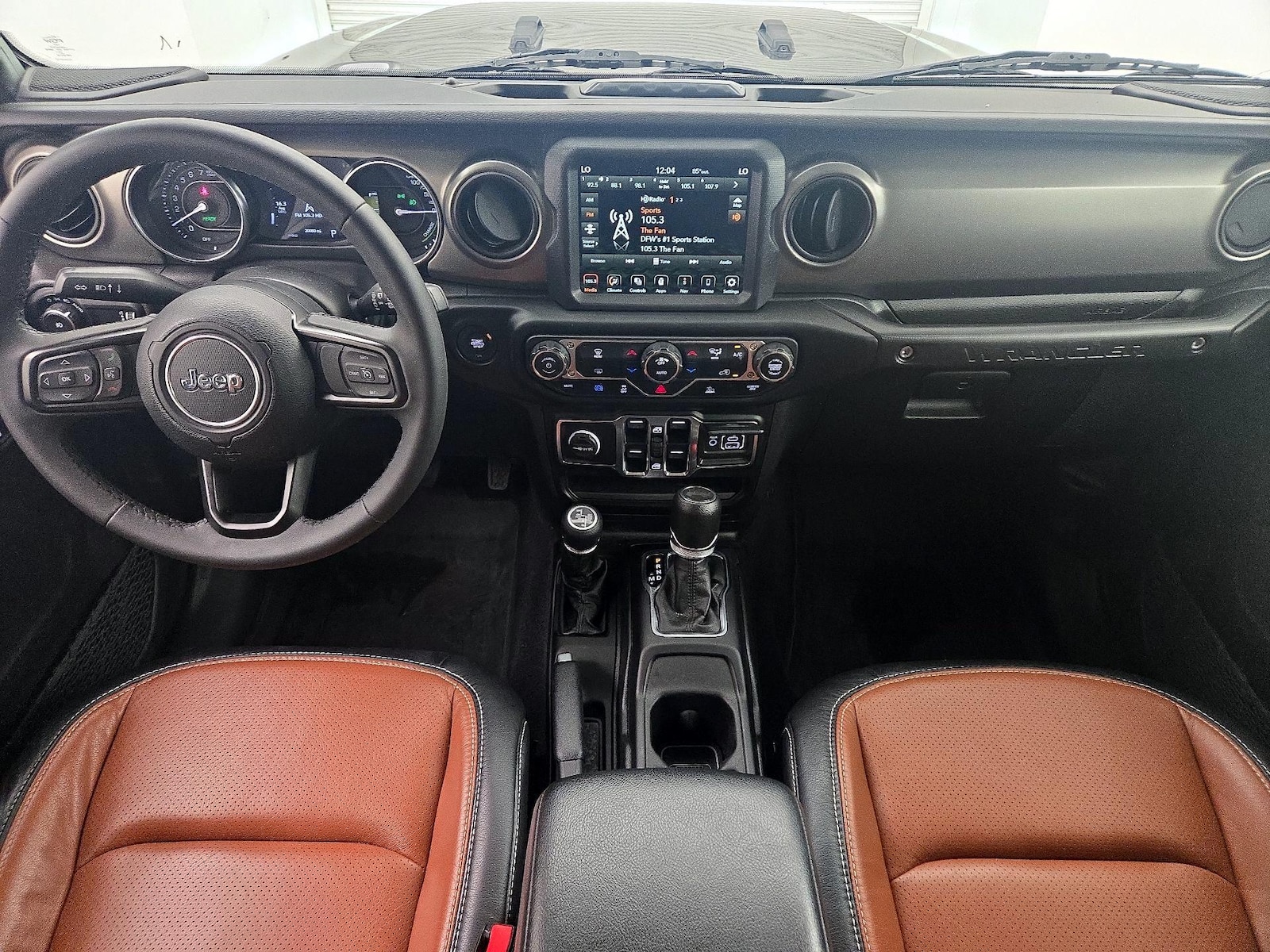 Apple CarPlay® & Android Auto™