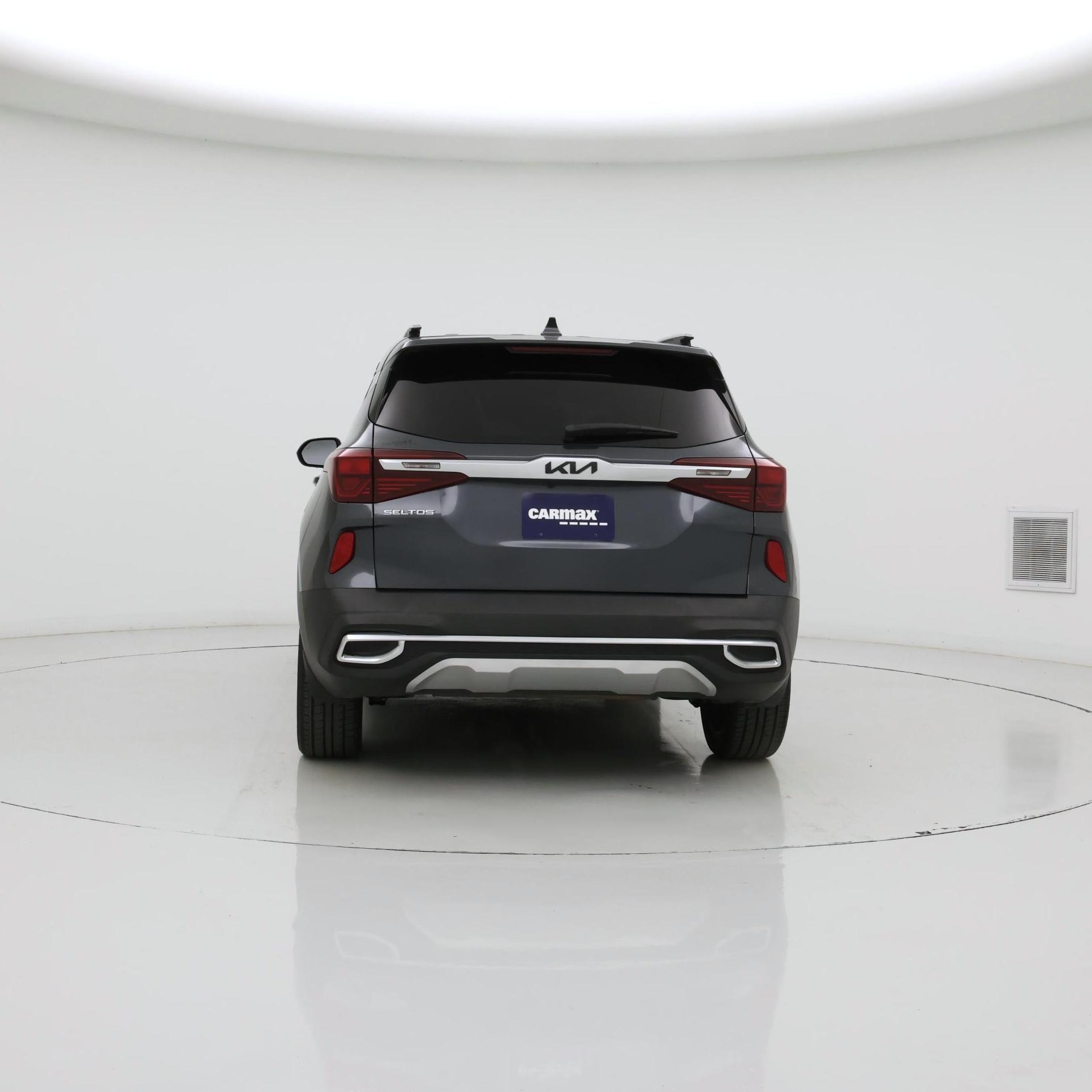 Thumbnail: 2023 Kia Seltos - 6